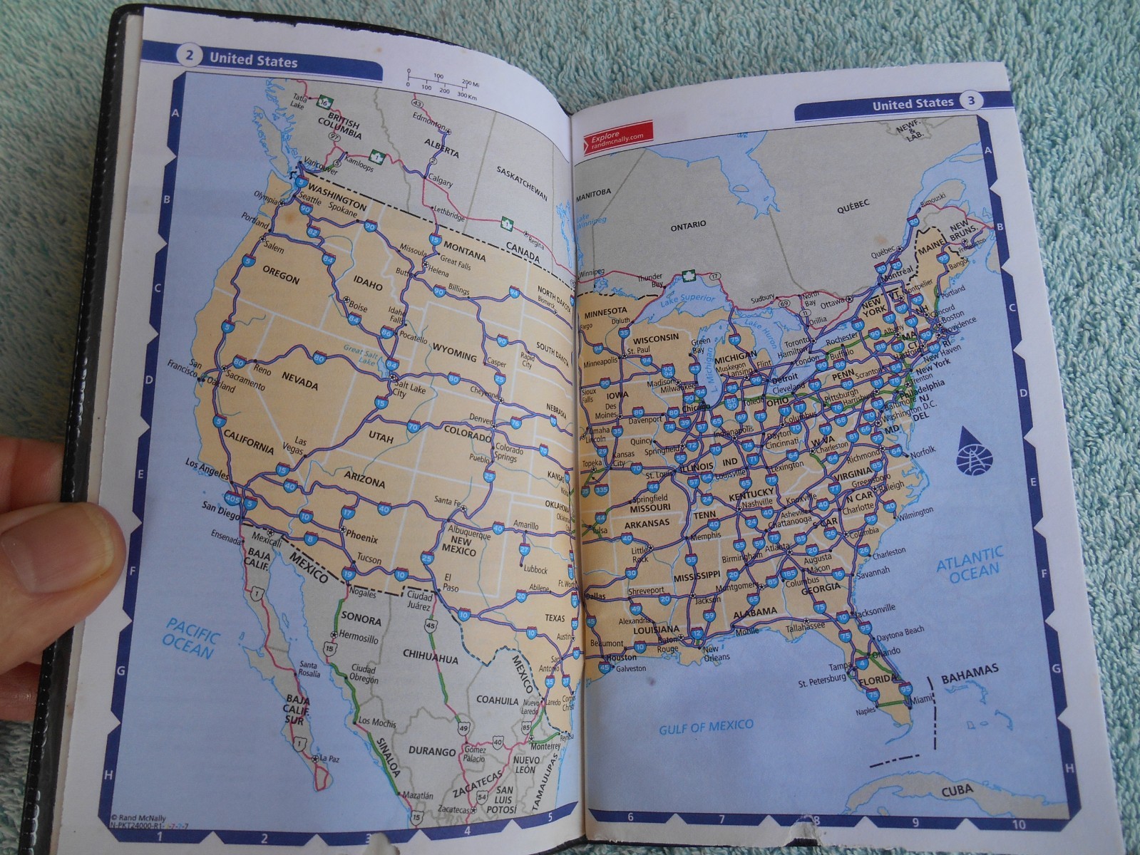 VINTAGE Rand Mcnally POCKET SIZE THE ROAD ATLAS. 64 PAGES. MORGAN & MORGAN.