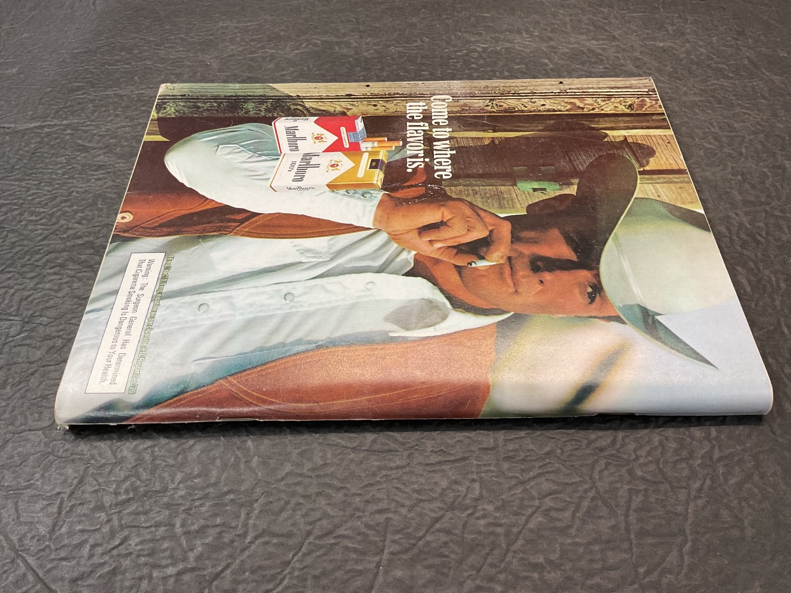 Playboy Magazine September 1977 College Girls of the Big Ten Centerfold Solid