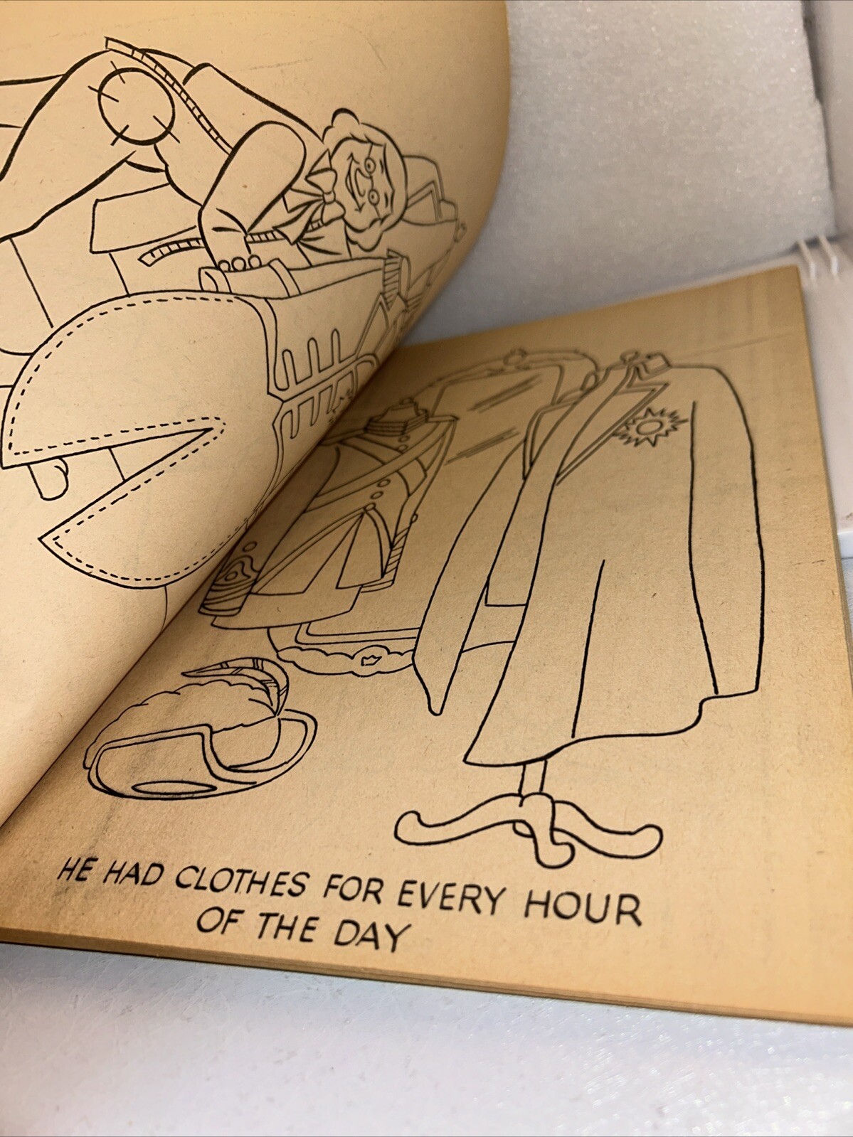 HANS CHRISTIAN ANDERSEN’S COLORING BOOK 1962 Waldman Publishing UNUSED 96 Pages