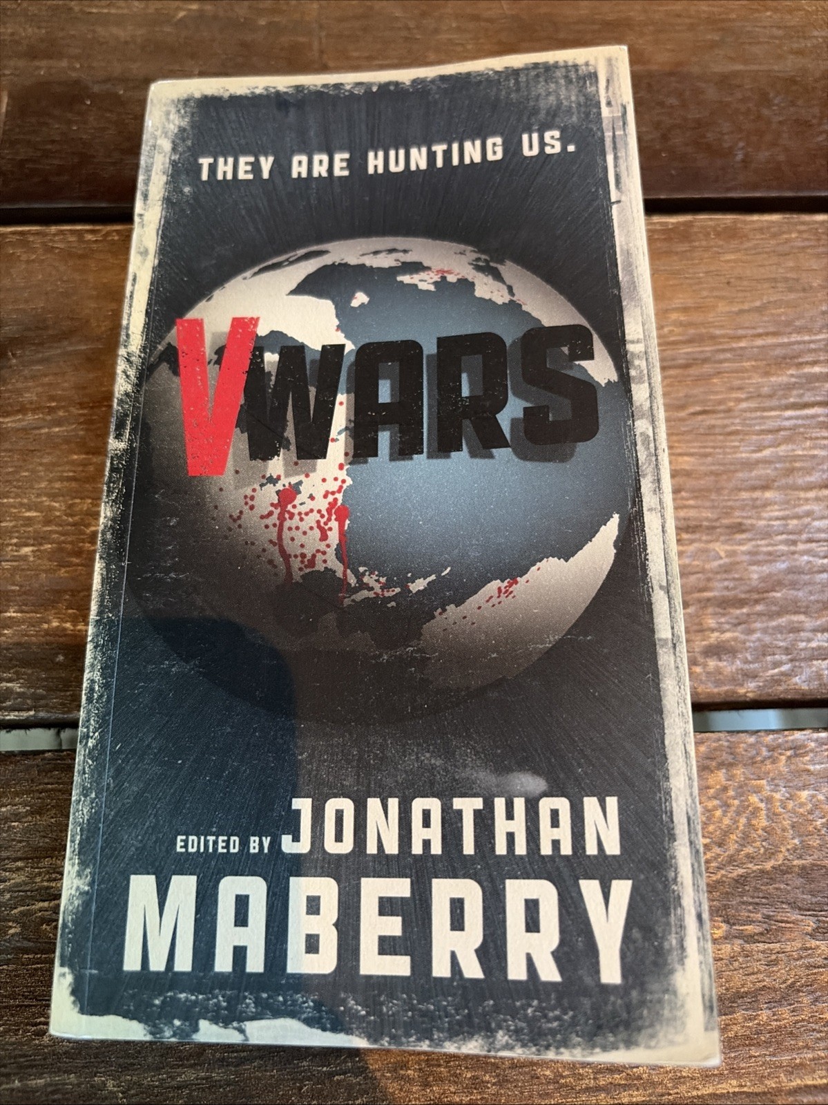 V-Wars – Paperback By Holder, Nancy – VG