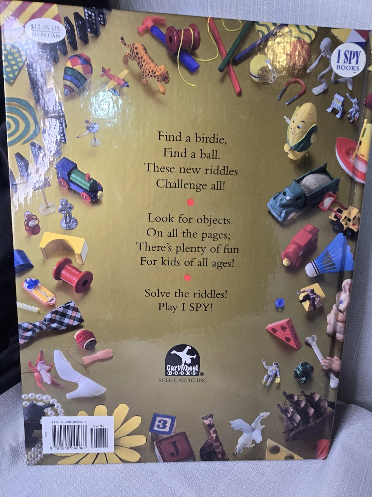 I Spy Books 90s Scholastic Gold Challenger And Mystery LOT Of 2
