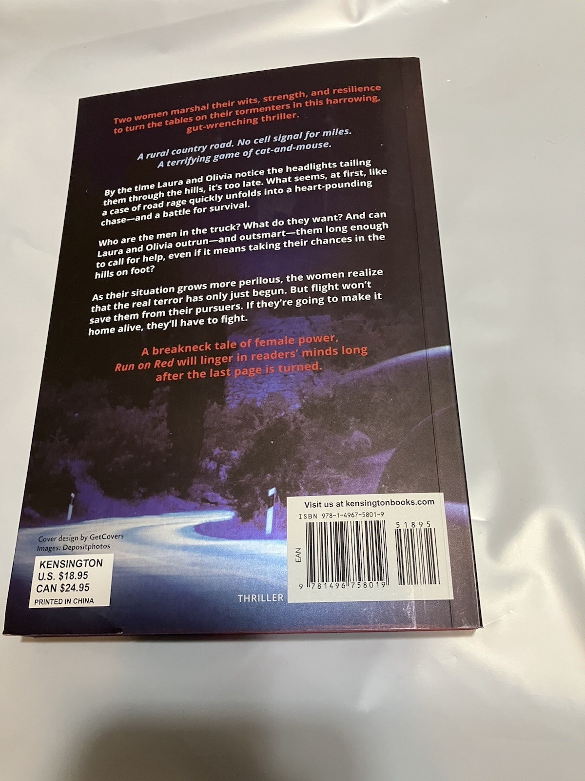 RUN ON RED BY NOELLE W. IHLI (PAPERBACK)
