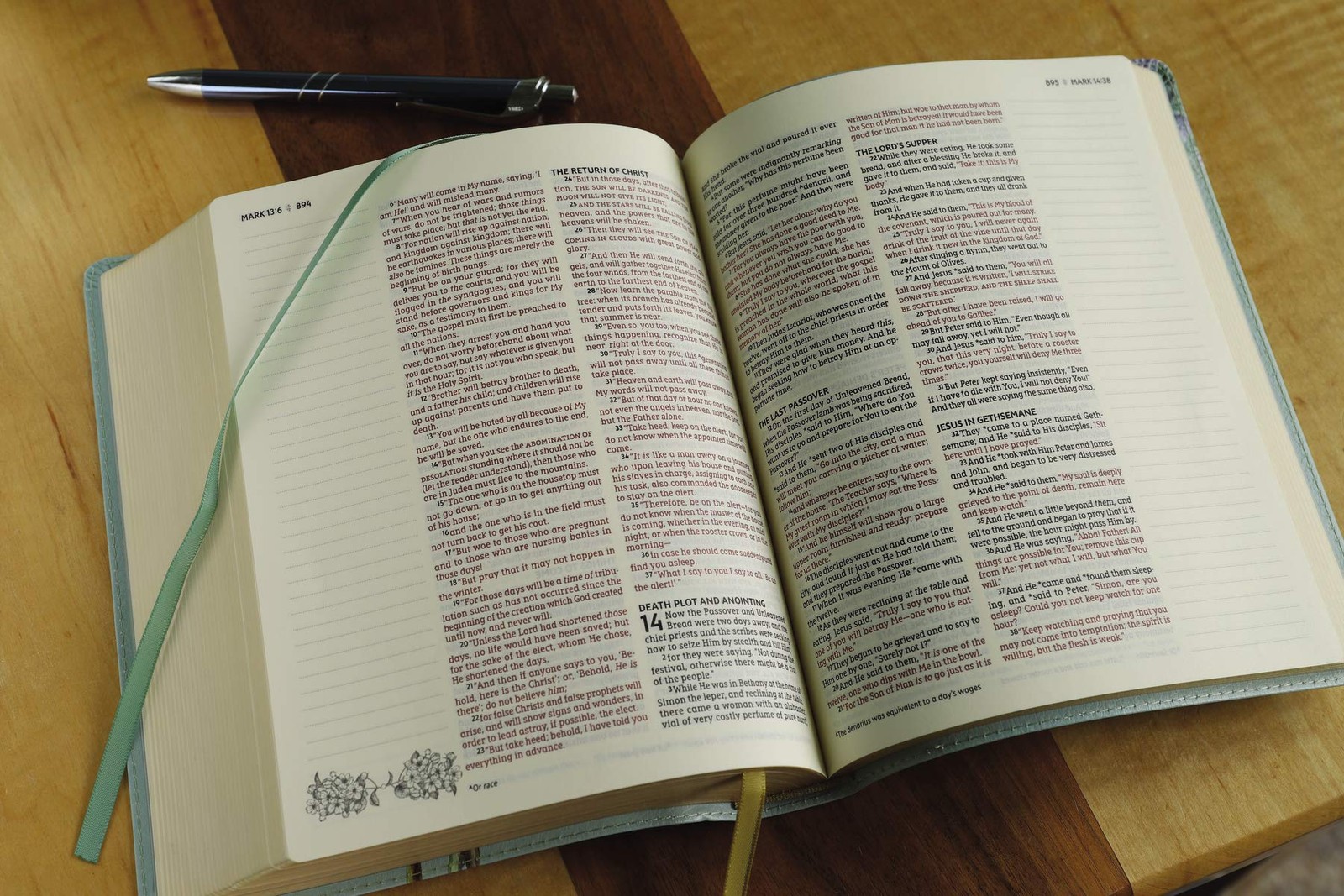 NASB Artisan Collection Leathersoft Bible Sage Floral, Red Letter, Comfort Print