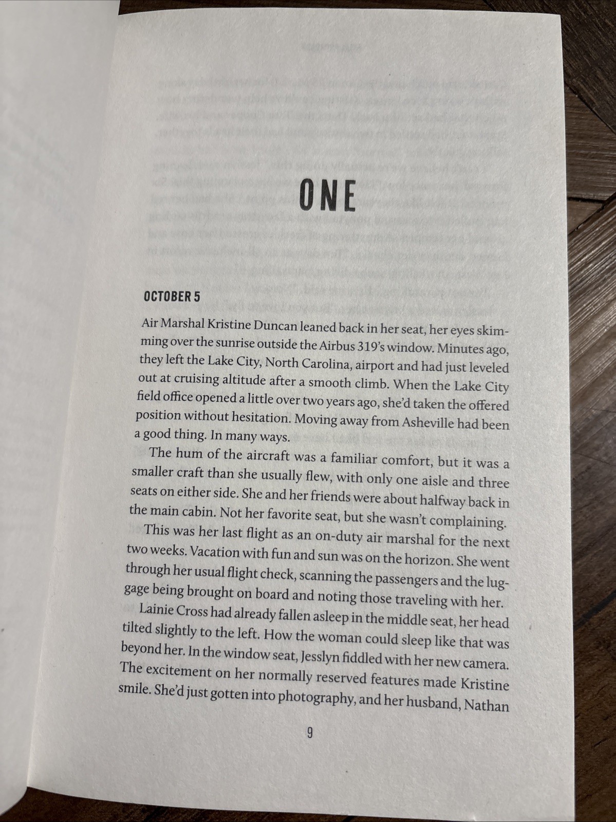 Final Approach: A Christian Suspense – Paperback, by Lynette Eason