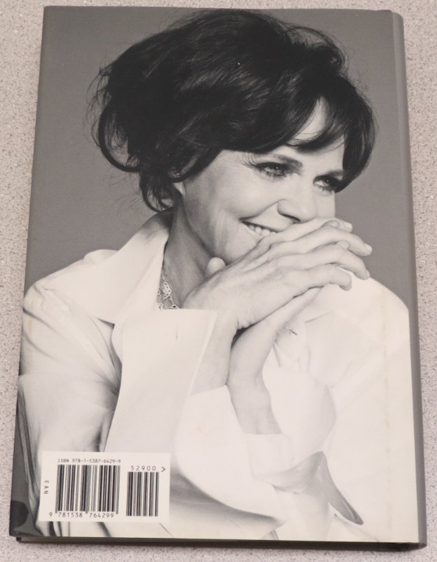 In Pieces Sally Field – SIGNED – Autograph Edition – hardcover – Nice Condition