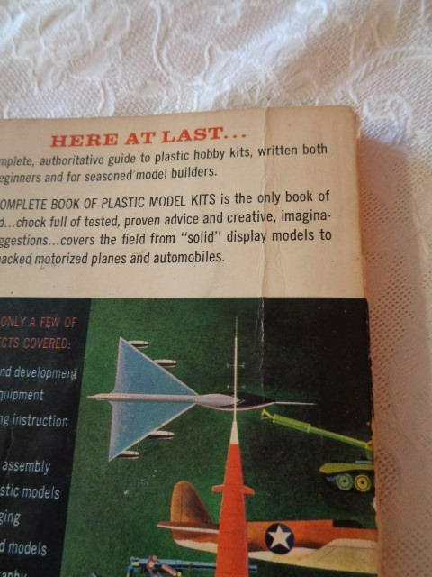 1961 Aurora Complete Book of Plastic Model Kits – Dell 1st Edition
