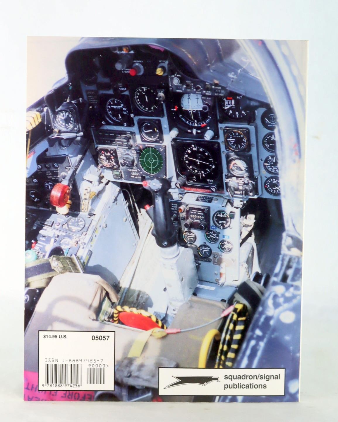 Bert Kinzey F-4C, F-4D & RF-4C Phantom II Detail & Scale D&S Vol 31 Paperback