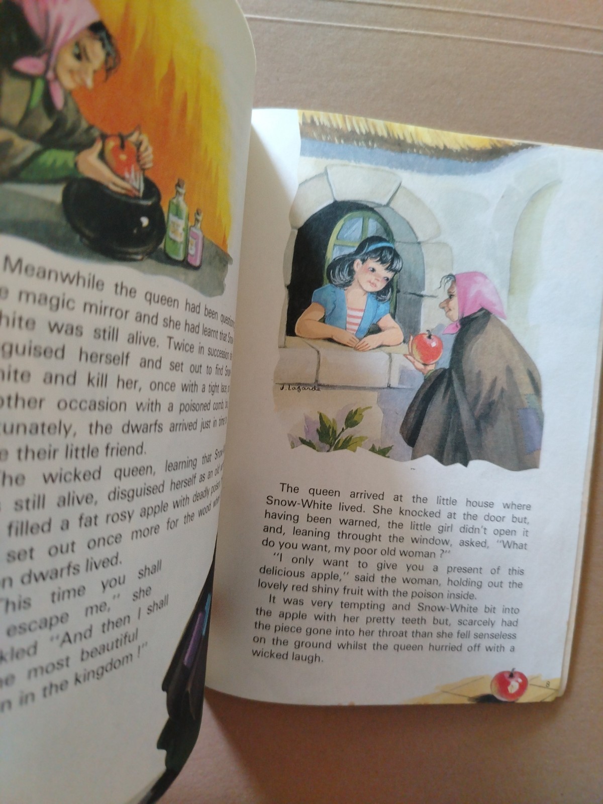 Snow White WF Graham Printed In Belgium 10 Pages Rare Croatia