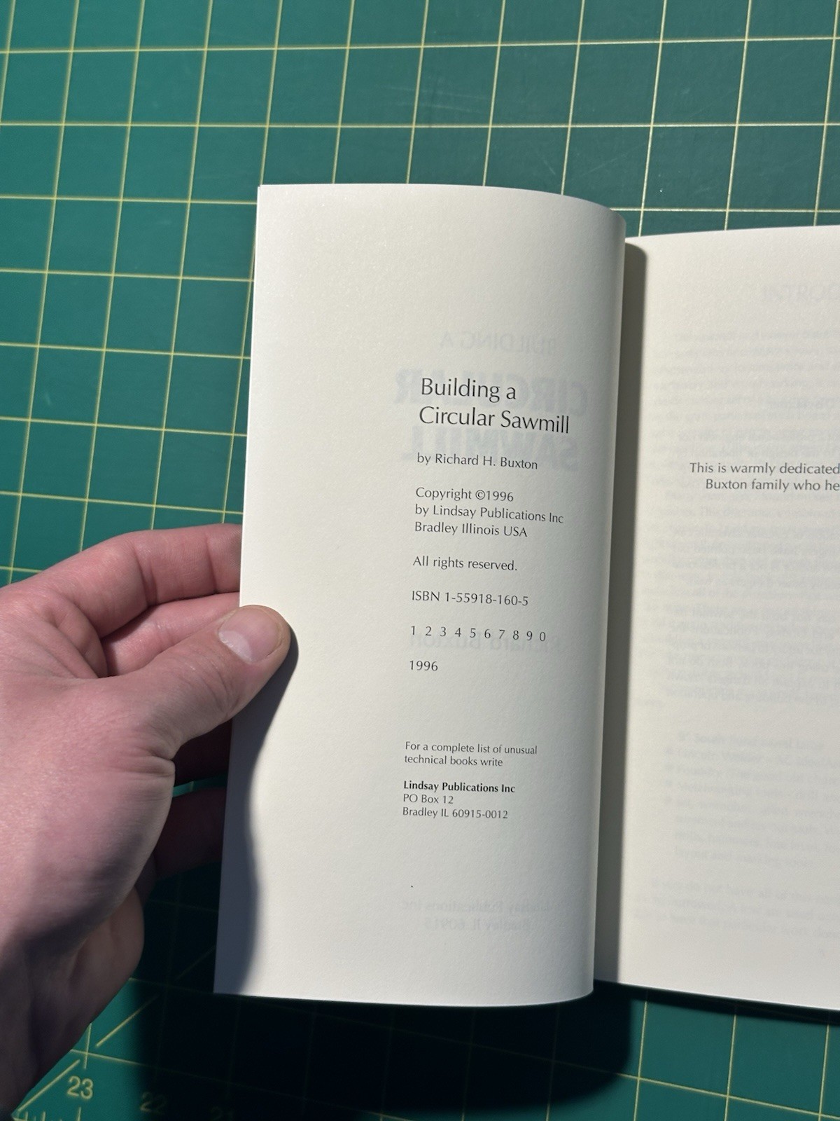 Building A Circular Sawmill by Richard Buxton