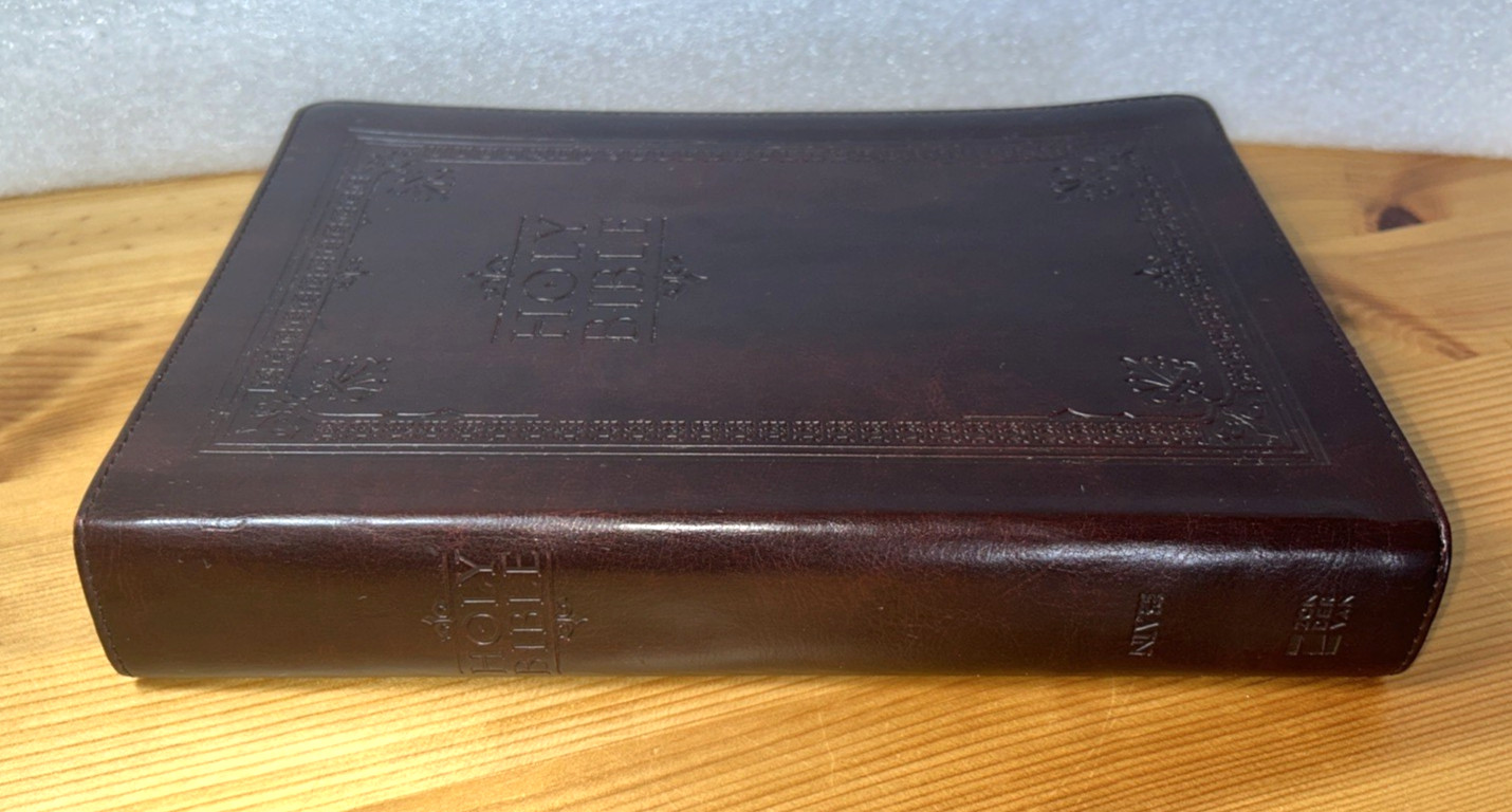 NIV Single Bible Brown Italian Duo Tone Leathersoft Out Of Print VG+