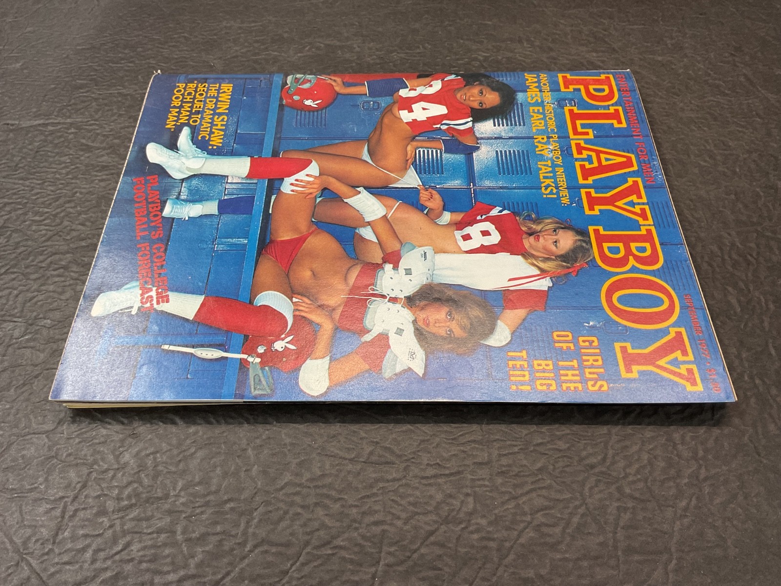 Playboy Magazine September 1977 College Girls of the Big Ten Centerfold Solid