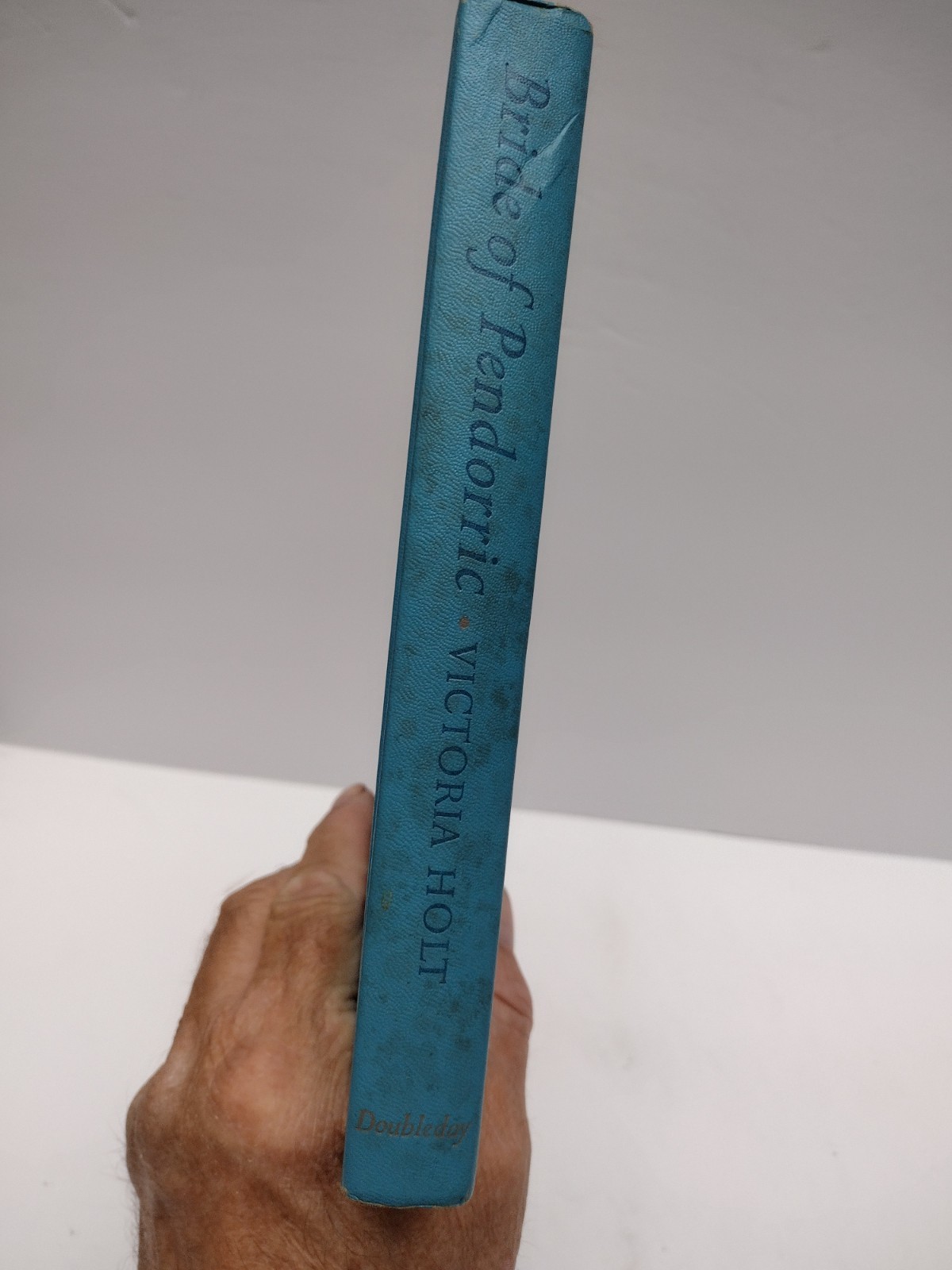 Vintage 1963 Bride of Pendorric by Victoria Holt FIRST EDITION Hardcover & DJ