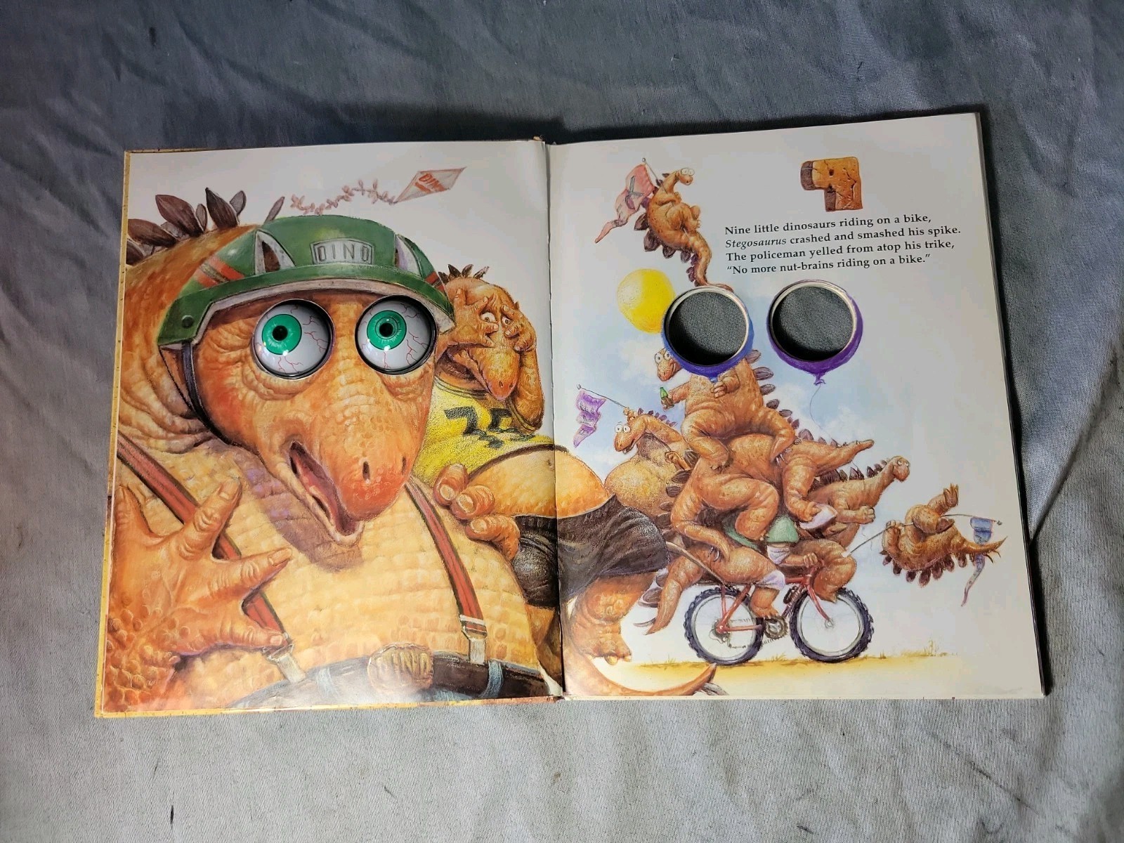 Rare! 1997, 1st Edition, 9th Printing, Ten Little Dinosaurs, Pattie Schnetzler