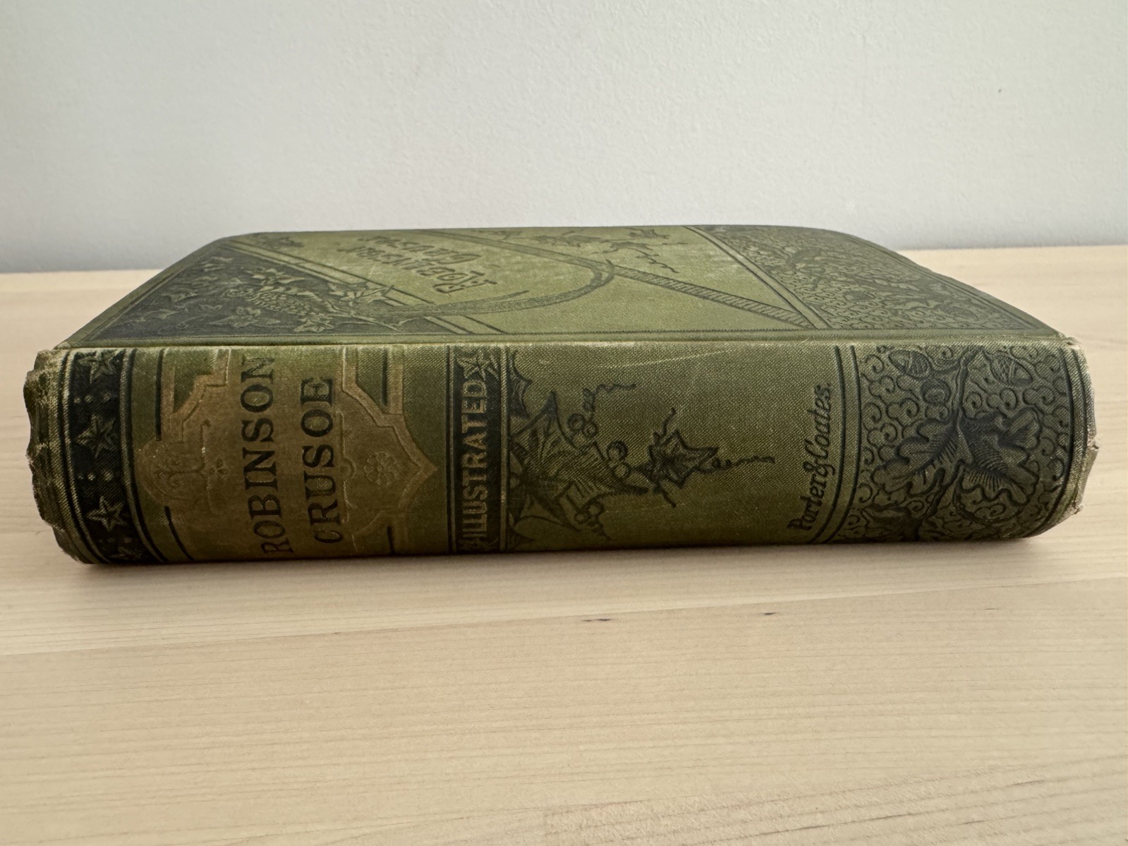 Robinson Crusoe by Daniel DeFoe 1880’s Porter & Coates Antique Hardcover Book