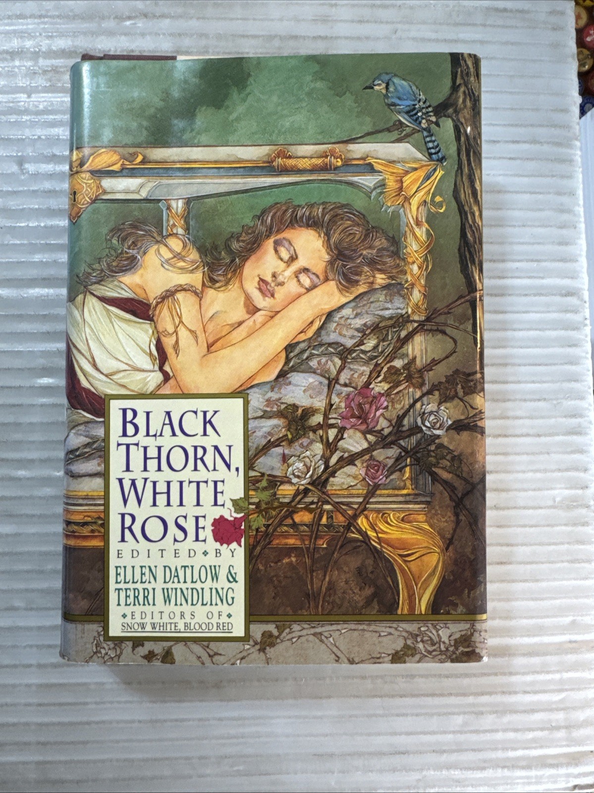 Black Thorn, White Rose (1st Ed/1st Printing) – Adult Fairy Tale Anthology