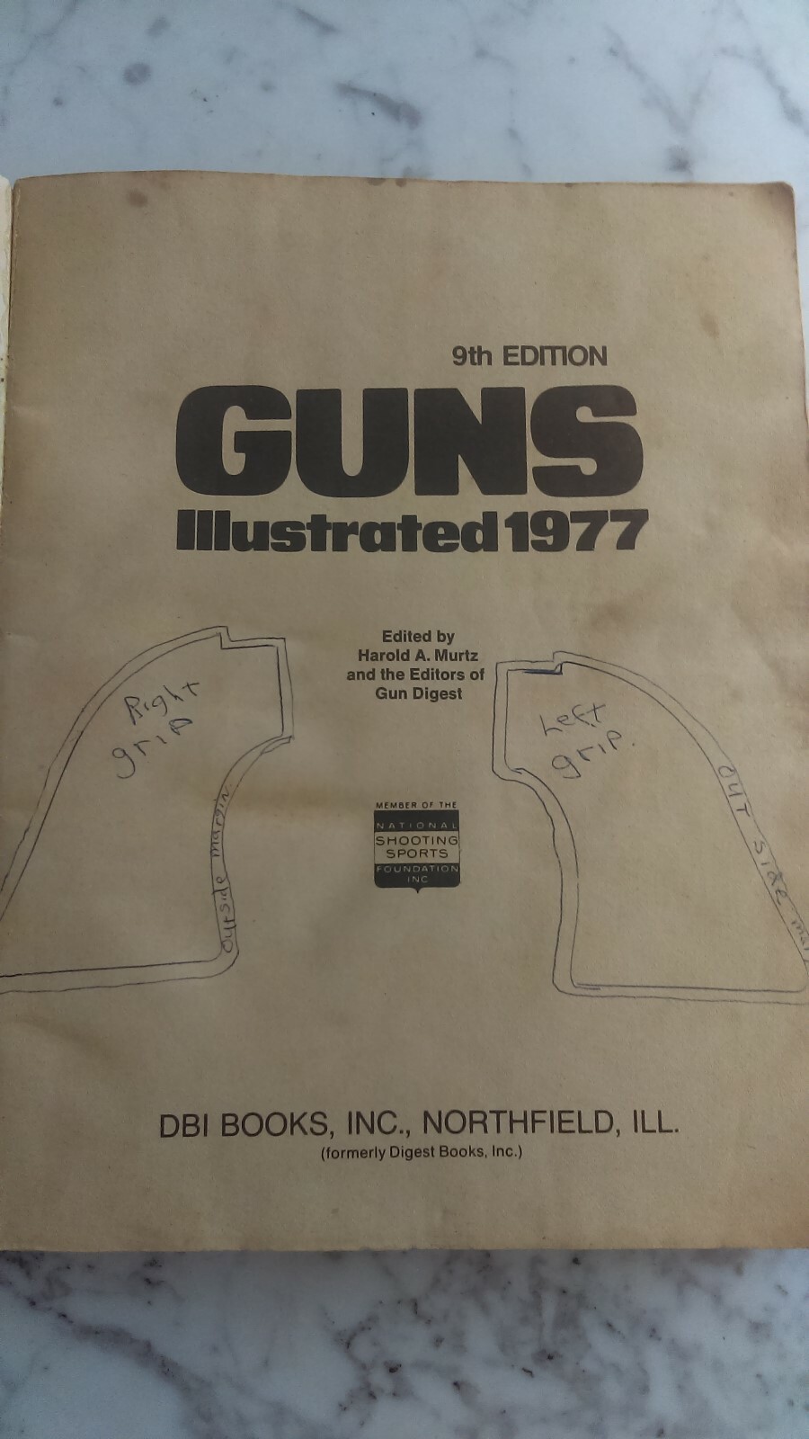 Vintage Catalog Gun Guns Illustrated 1977 288 pages Firearms Guns gun 9th ed