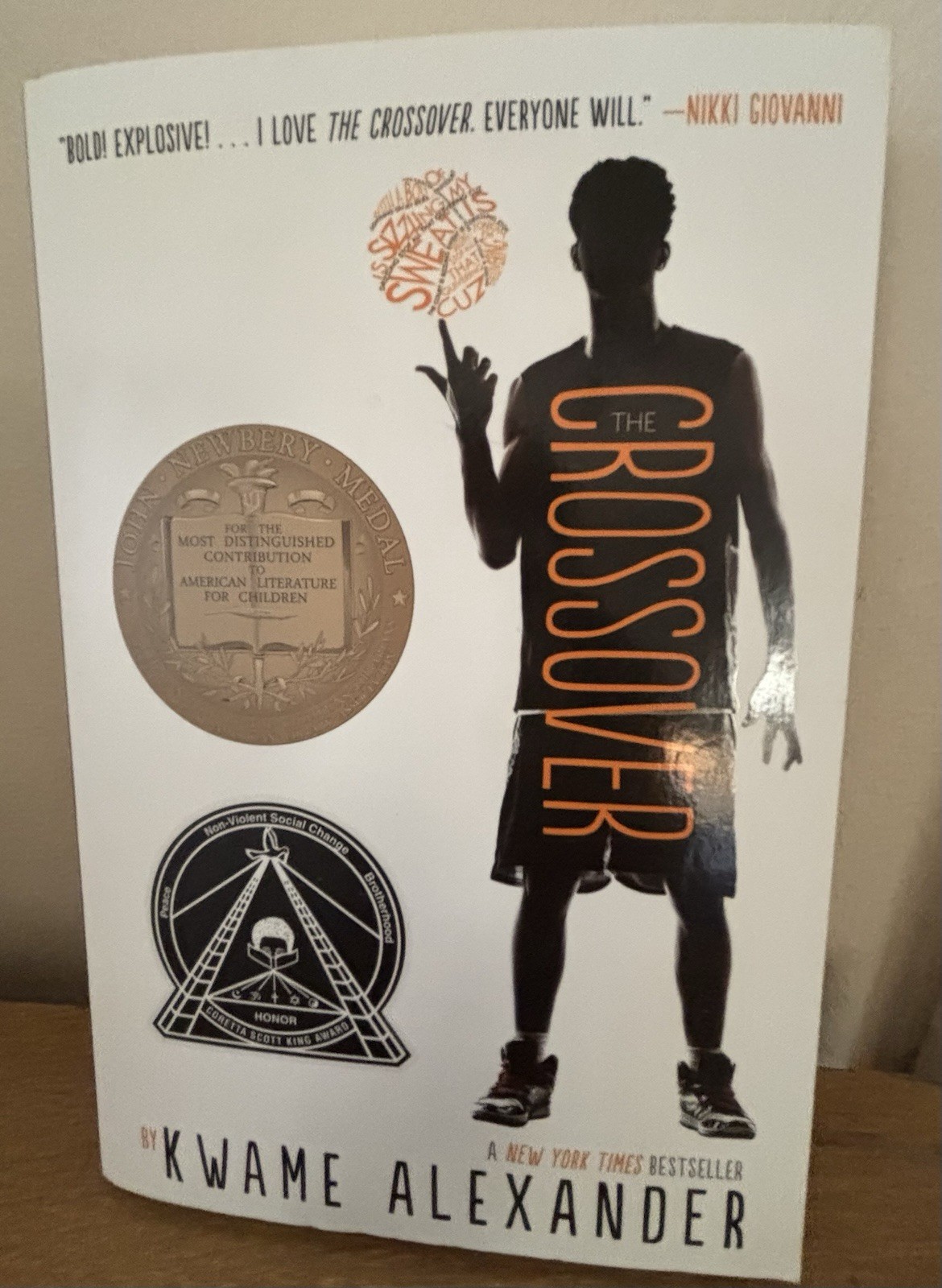 Crossover : A Newbery Award Winner by Kwame Alexander
