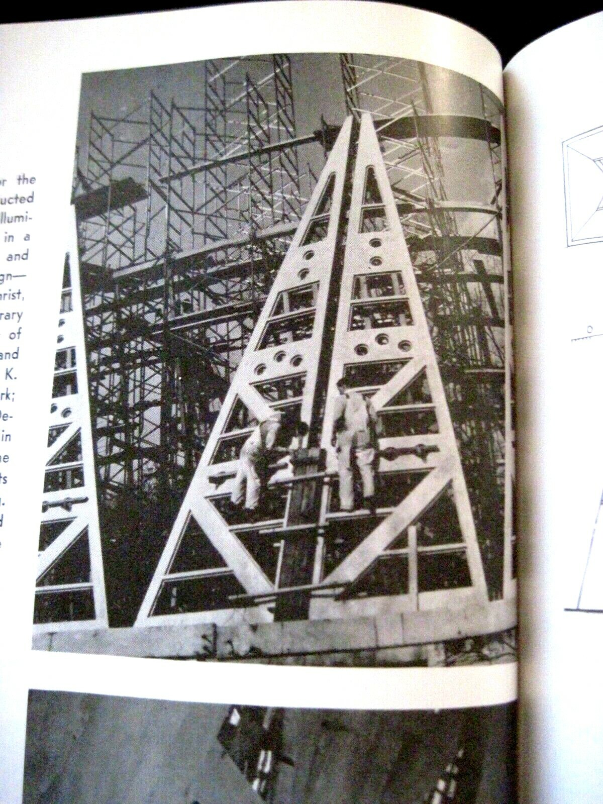 April 1958 Magazine “Progressive Architecture” w/ 264 Pages of Building Designs*