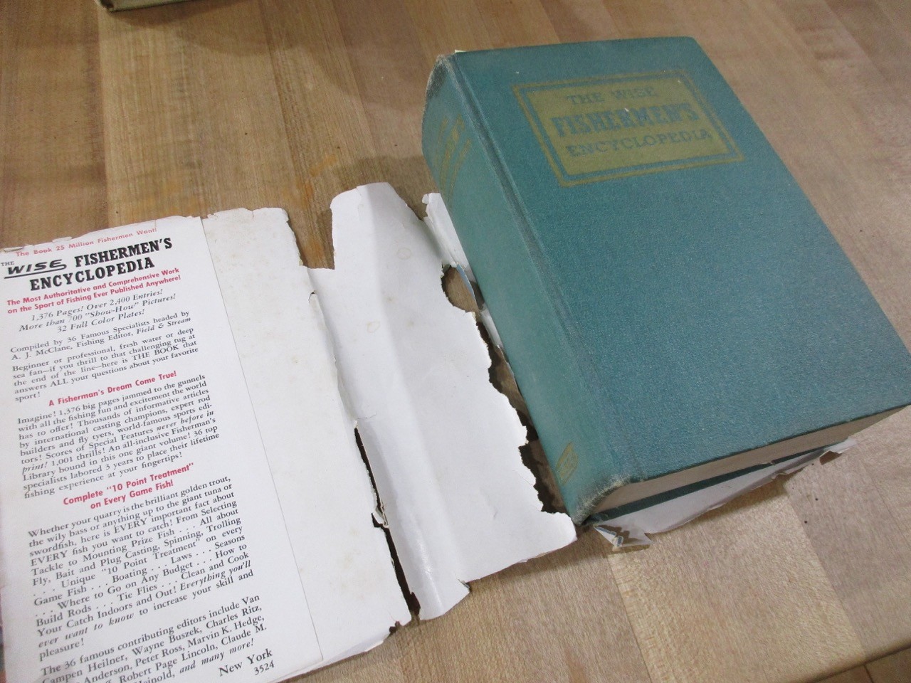 1952 Wise Fishermen’s Encyclopedia Edited by McClane 1376 Pages (r)