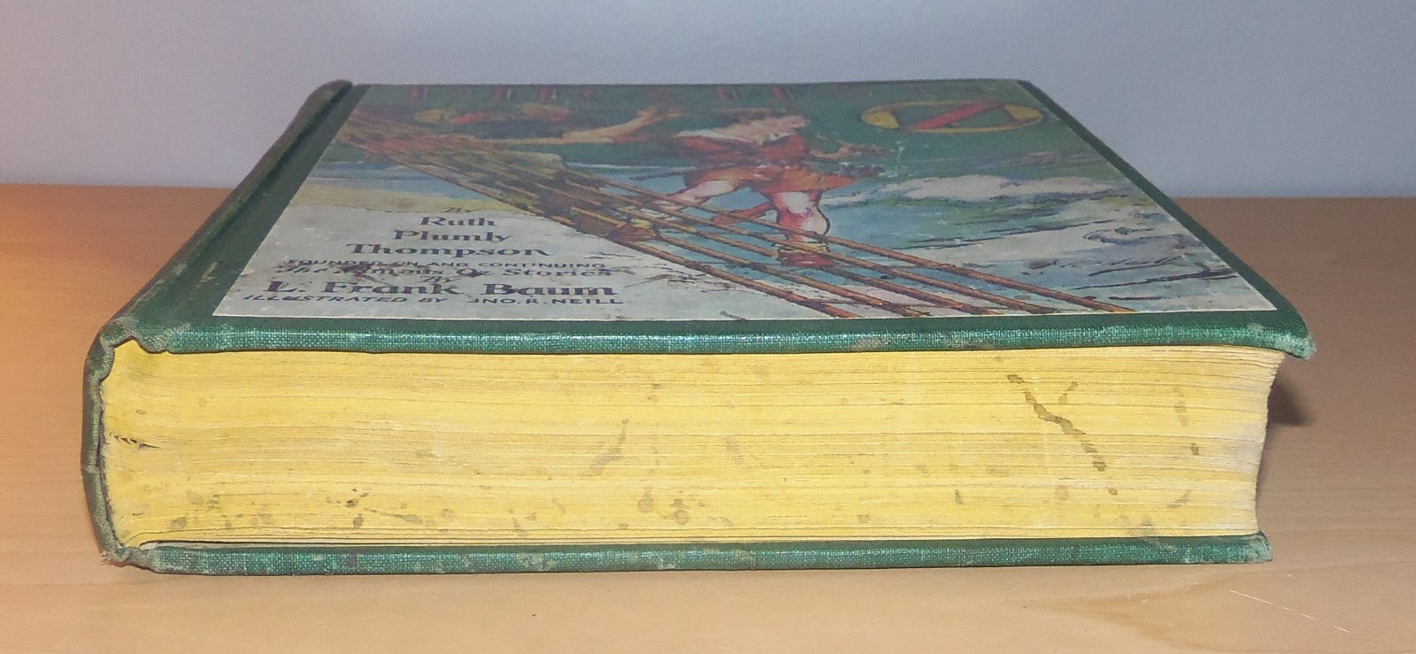 Pirates in Oz. Ruth Plumly Thompson. 1931. 1st ed. 12 color plates.