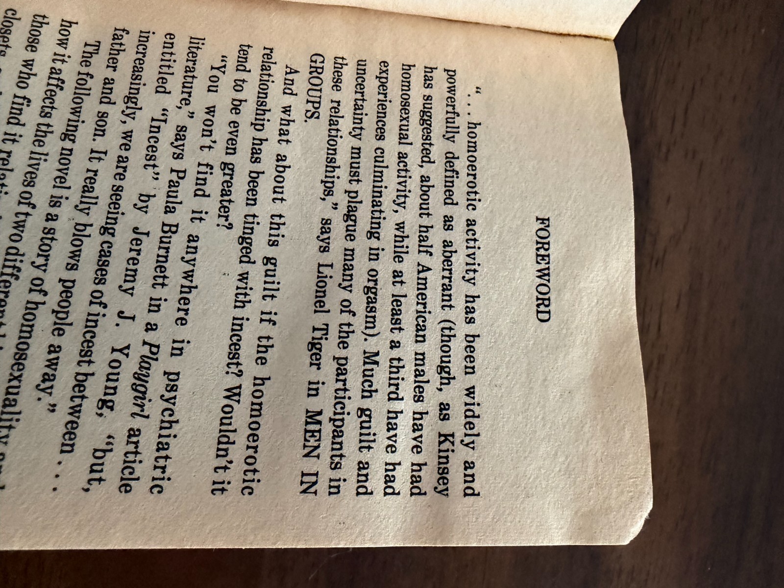 MAKING THE TEAM by Stu Chadwick Gay Pulp Paperback 1983 RARE Fair Condition