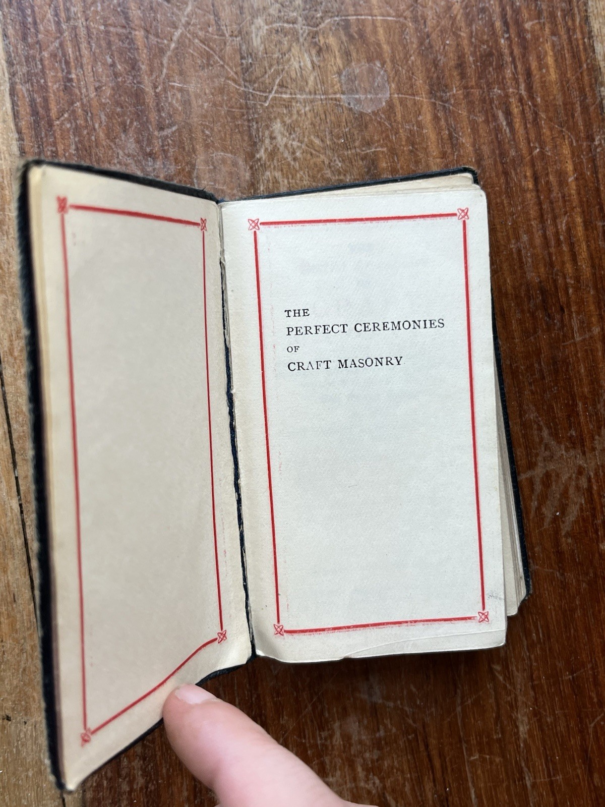 Antique The Perfect Ceremonies Craft Masonry Pocket Book 1926 – 9.5cm X 6cm