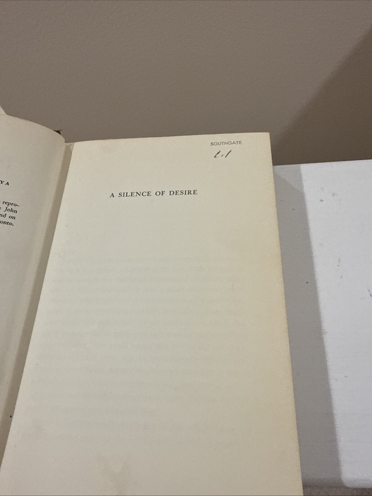 A Silence of Desire, Hardcover, 1960 Kamala Markandaya w/dust jacket Ex Library