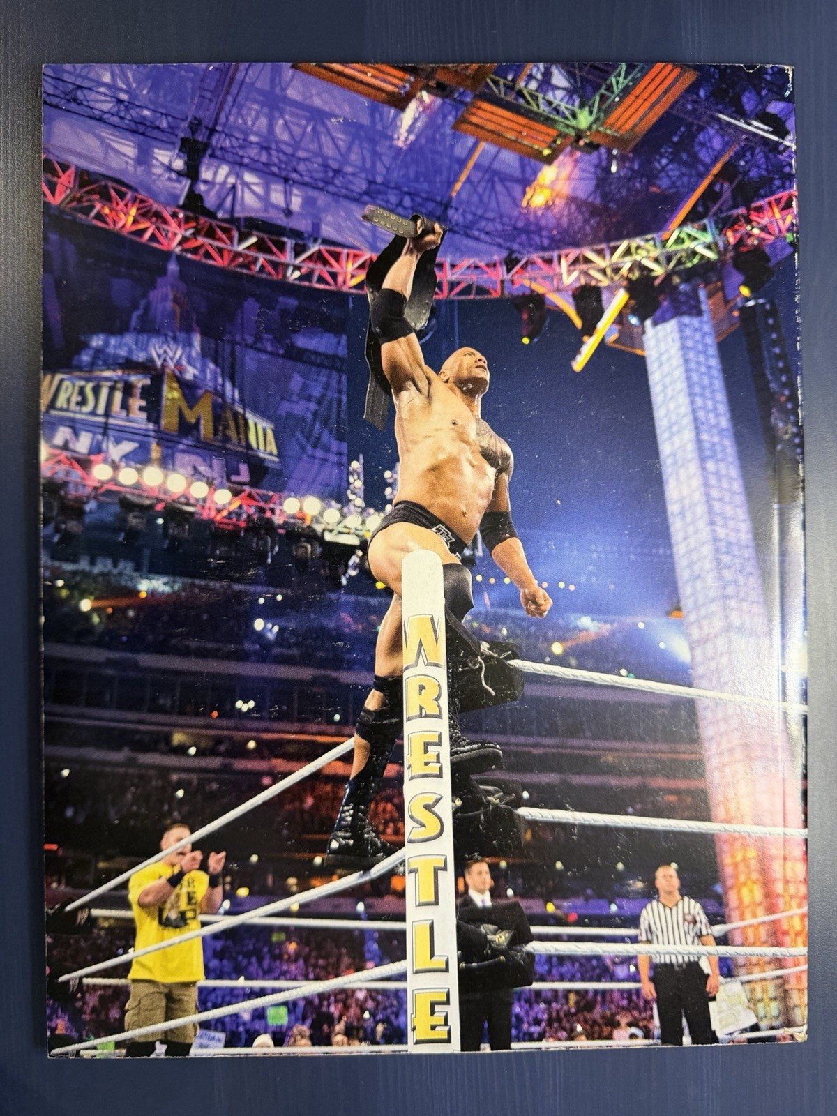 RARE WWE Collector’s Edition THE ROCK 20 Yrs of Greatness W/Posters