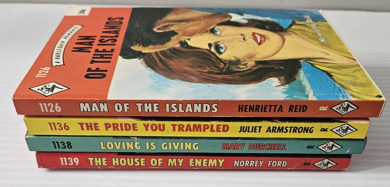 Vtg Paperback A Harlequin Romance Book Lot of 4 #’s 1126,1136,1138,1139