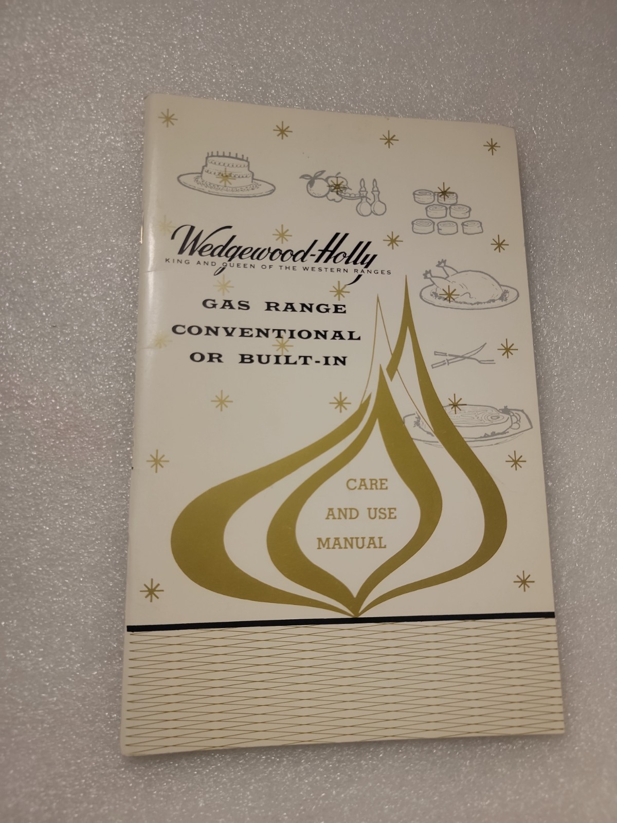 VTG Appliance/Cookware CookBook Mirro Kenmore Hamilton Beach Wedgewood Sunbeam
