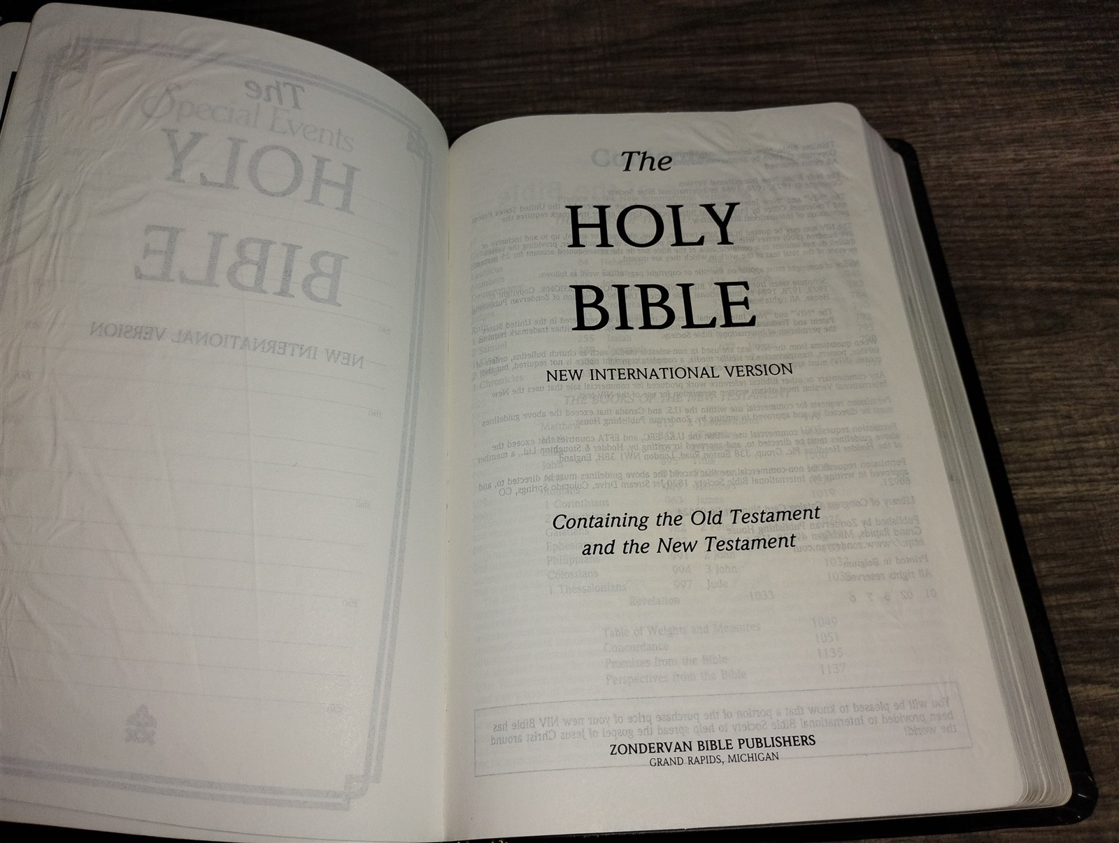 NIV Thinline Bible New International Version 1996 Zondervan Bonded Leather Bound
