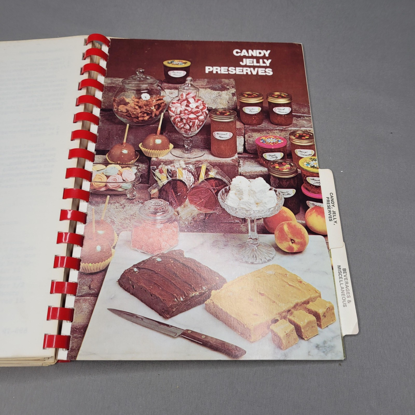 Vintage Yolo General Hospital Auxiliary Incredible Edibles Cookbook Woodland CA