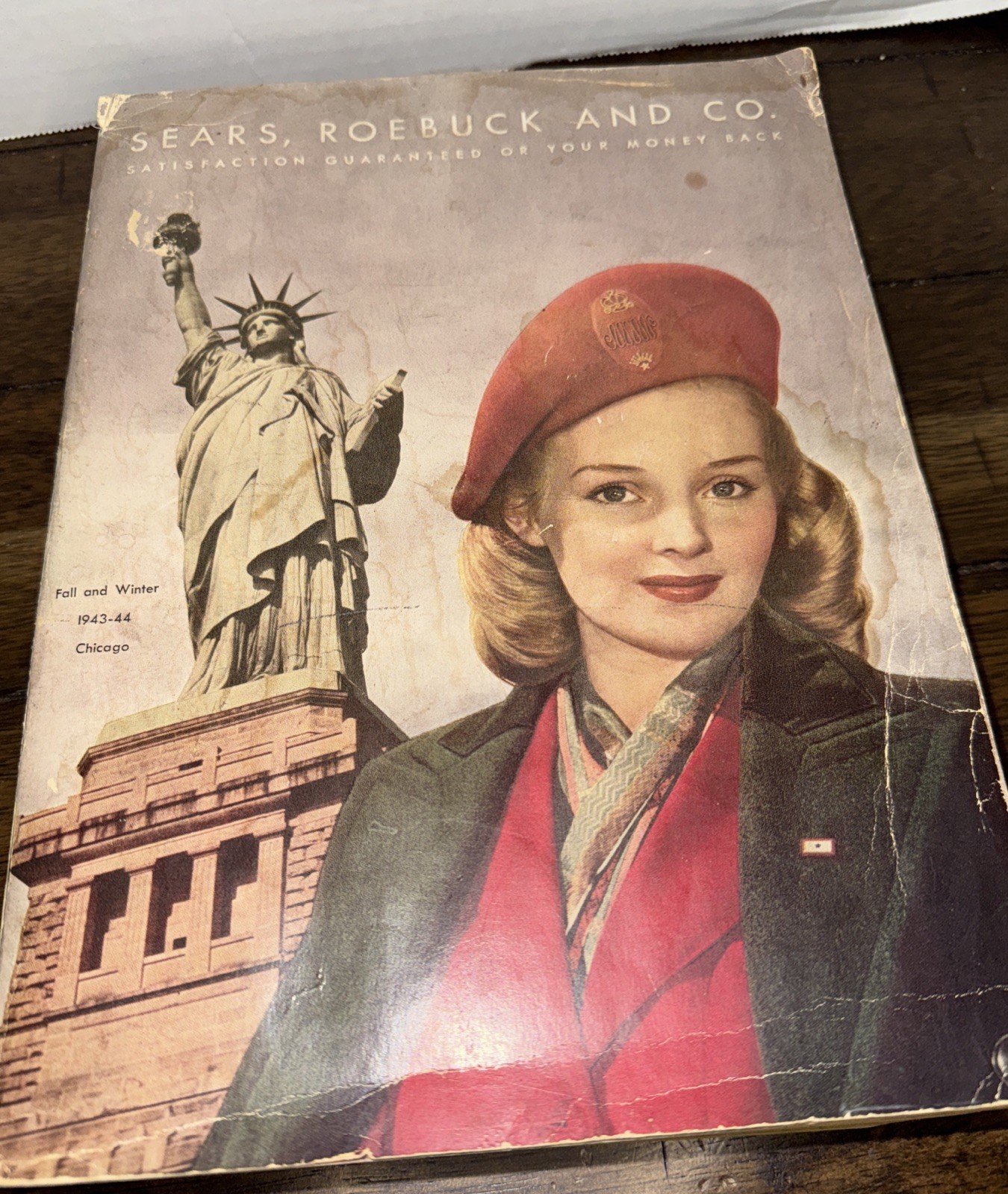 Sears Roebuck & Co Fall and Winter 1943-1944 Catalog Rare Wartime 1040 Pages