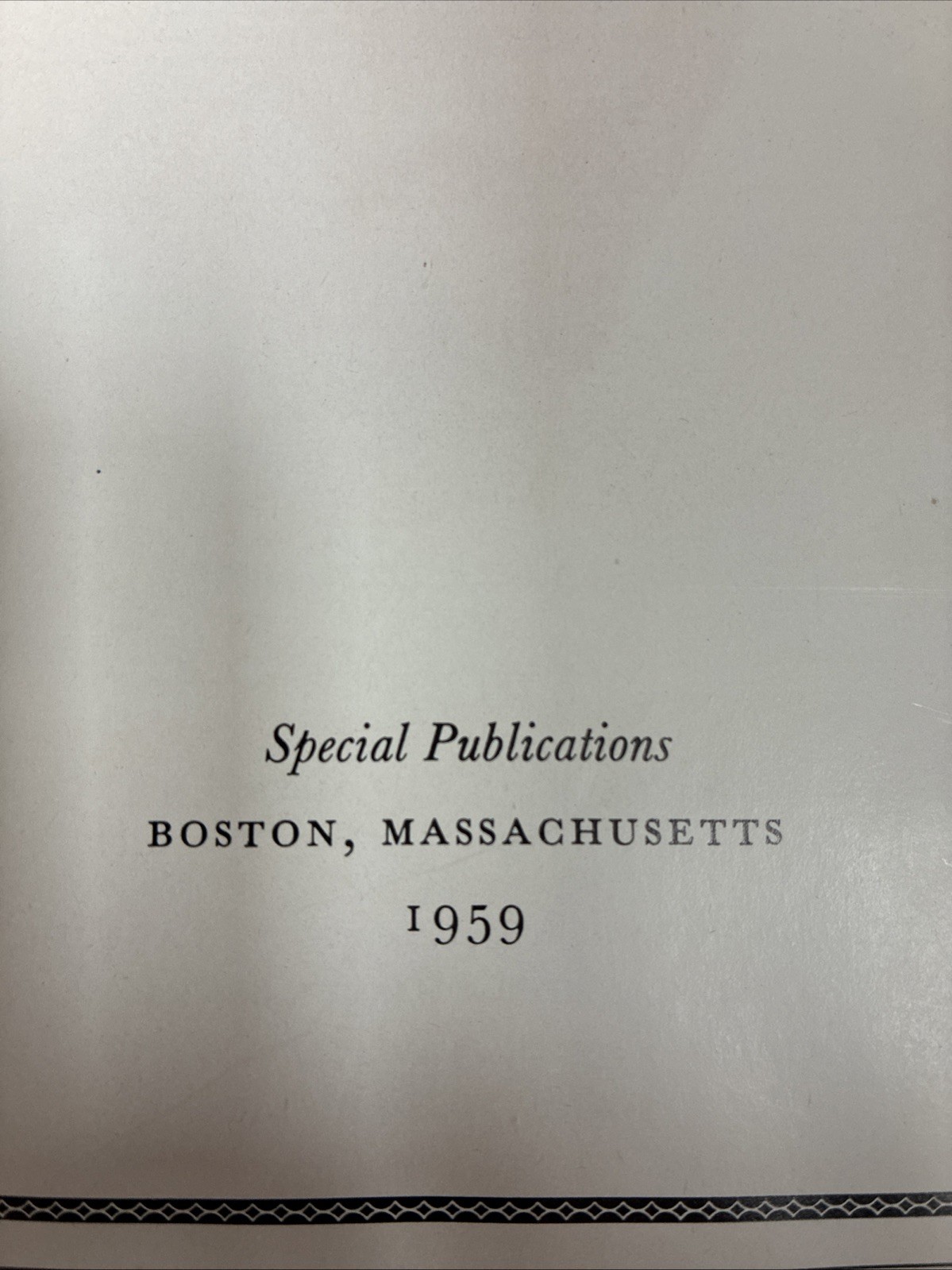 Vernon Stoneman / JOHN AND THOMAS SEYMOUR: CABINETMAKERS IN BOSTON 1794-1816