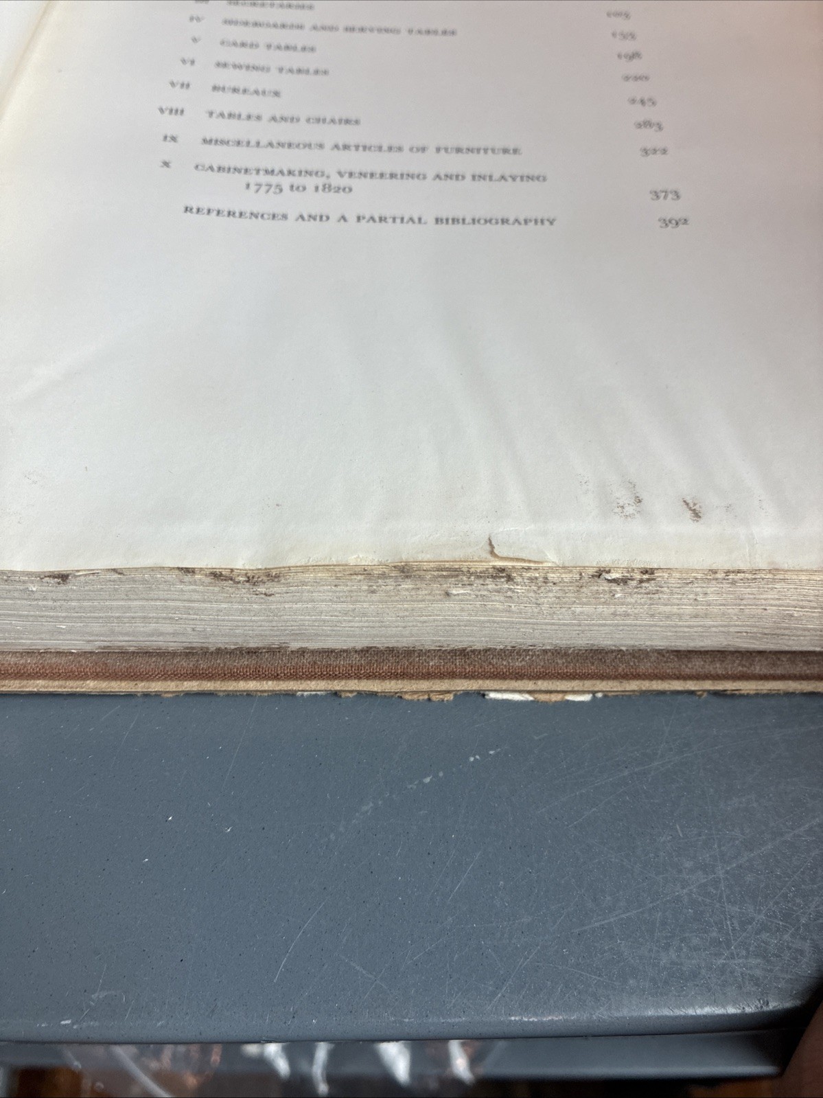Vernon Stoneman / JOHN AND THOMAS SEYMOUR: CABINETMAKERS IN BOSTON 1794-1816
