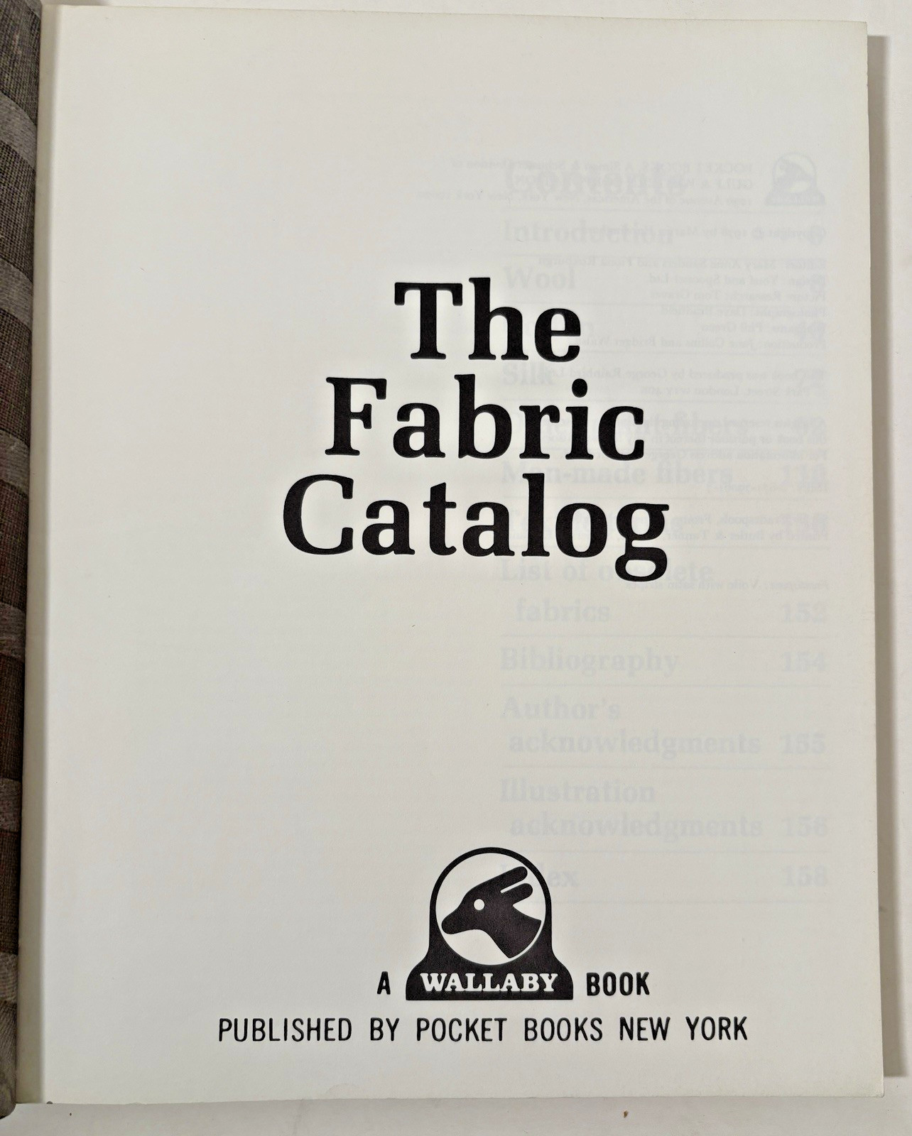 The Fabric Catalog Martin Hardingham 1978 Trade Paperback Illustrated 159 pages
