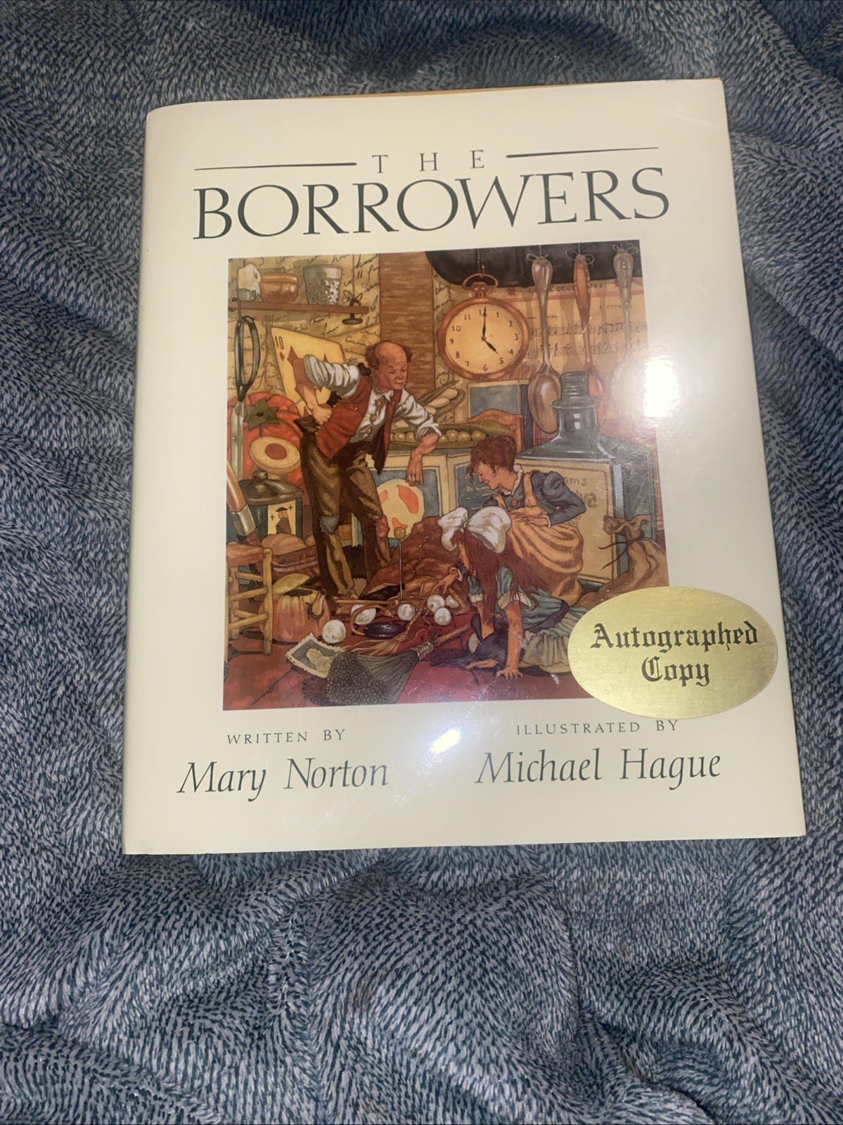 THE BORROWERS by Mary Norton Illustrated by Michael Hague HC/DJ 1st Ed Signed