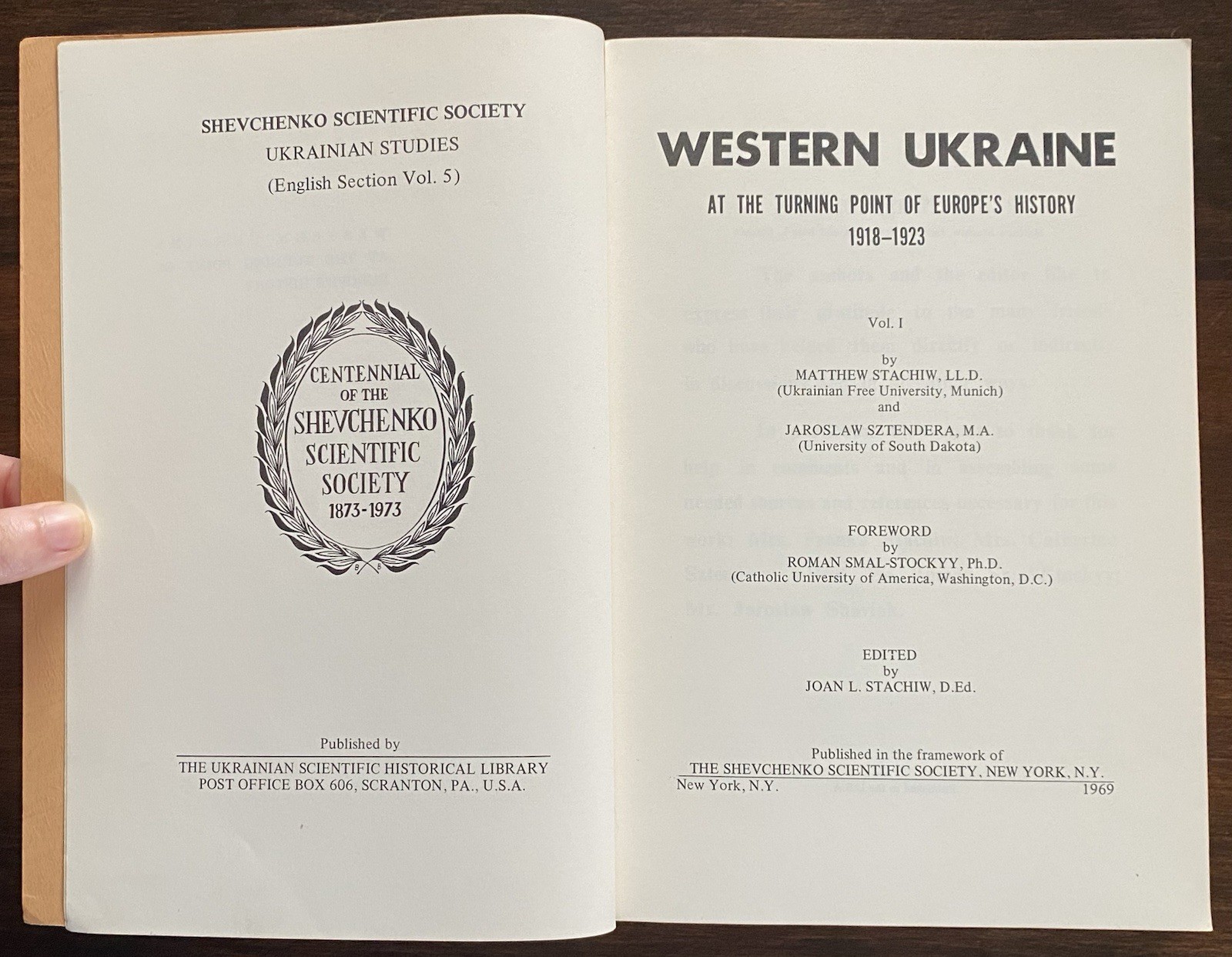 Western Ukraine At The Turning Point Of Europe’s History By M. Stachiw, Vintage