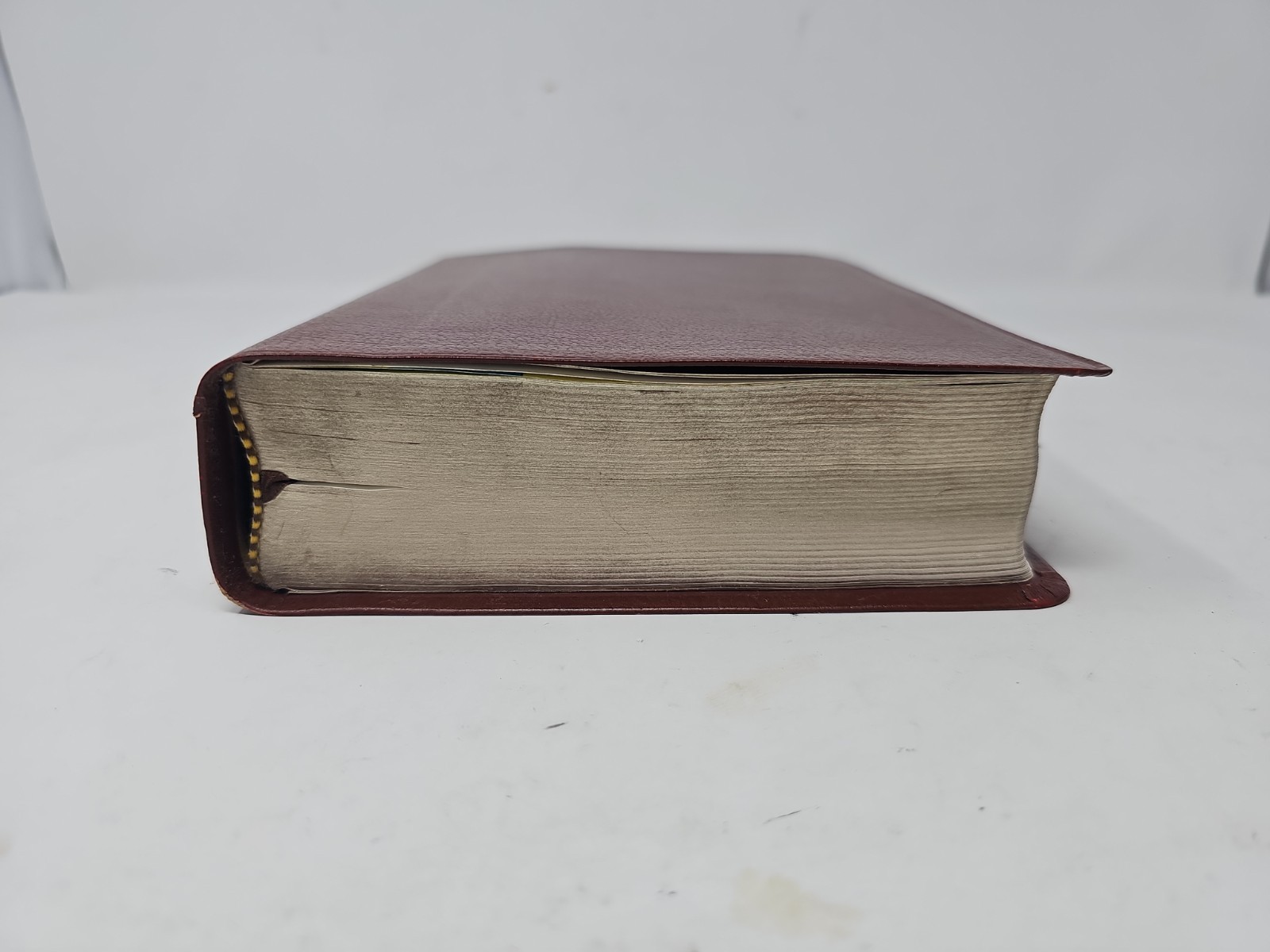 The Ryrie Study Bible NASB Red Letter Bonded Leather Moody Press 1978 Vintage