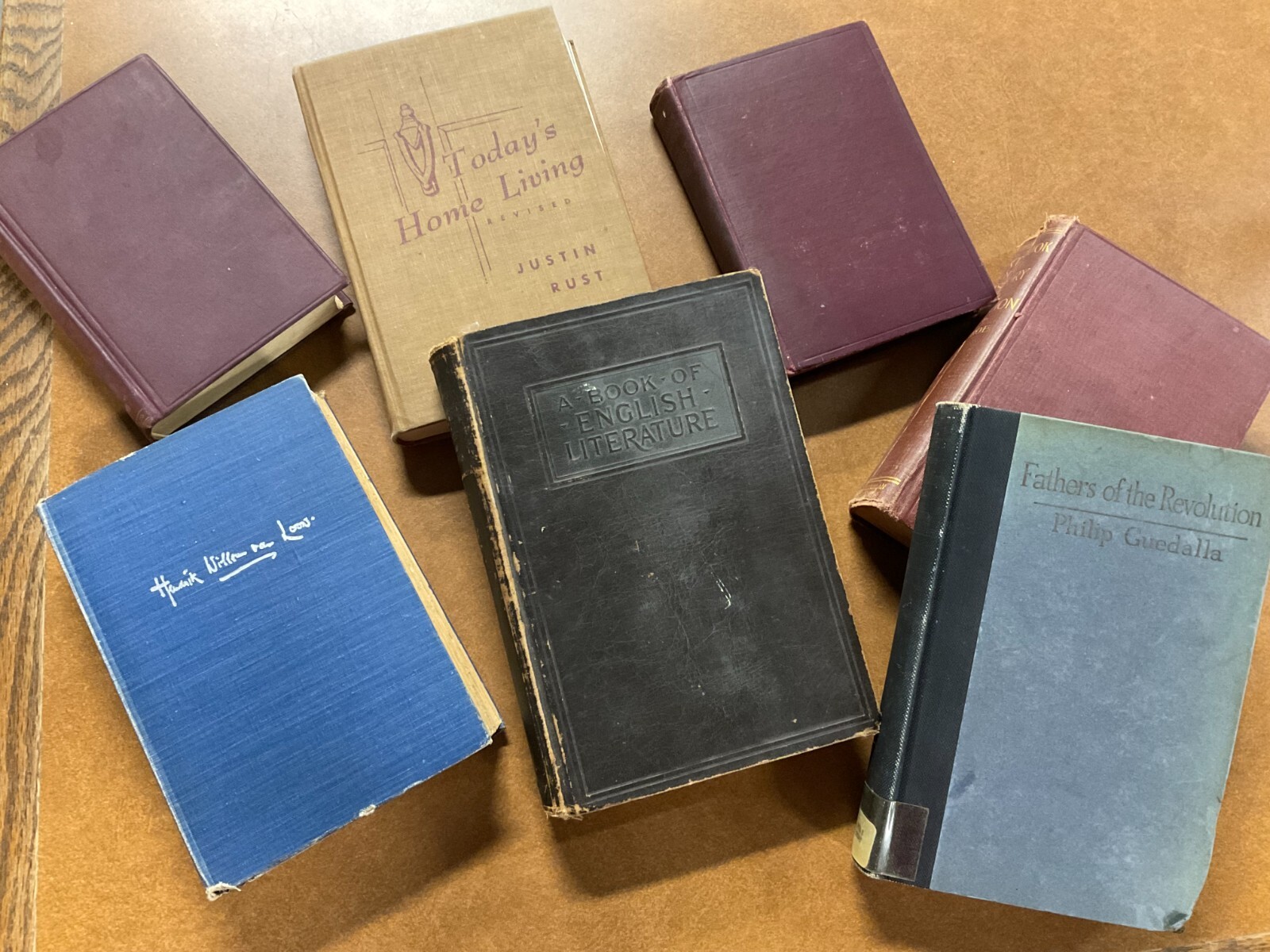 Vintage Books various genre & topics – Choose from 8 Lists G – I this list
