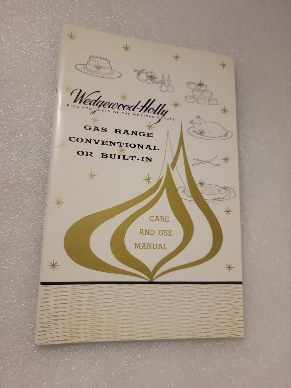 VTG Appliance/Cookware CookBook Mirro Kenmore Hamilton Beach Wedgewood Sunbeam