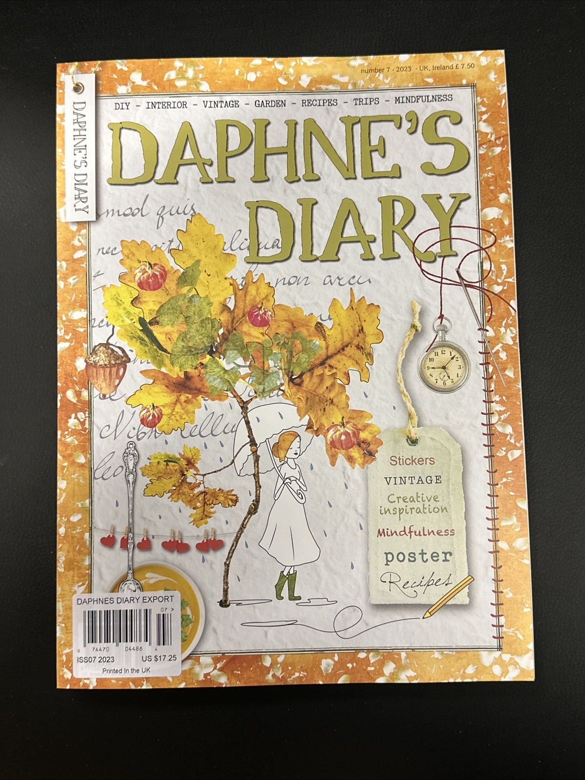 DAPHNE’S DIARY MAGAZINE FALL 2023 Issue 7 ￼ Interior Vintage ￼ Stickers Garden ￼