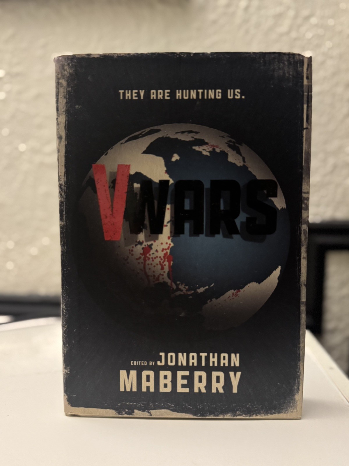 V Wars by Nancy Holder, John Everson, Yvonne Navarro, Scott Nicholson Hardcover
