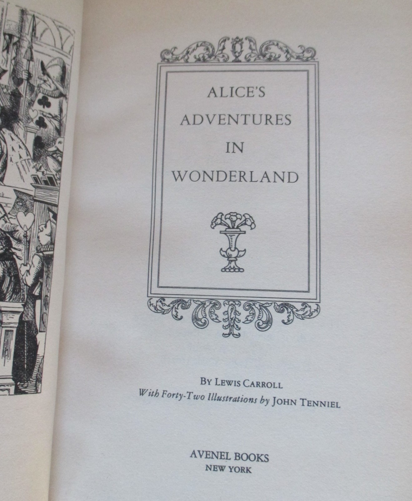 Alice’s Adventures in Wonderland – Avenel Books – Illustrated