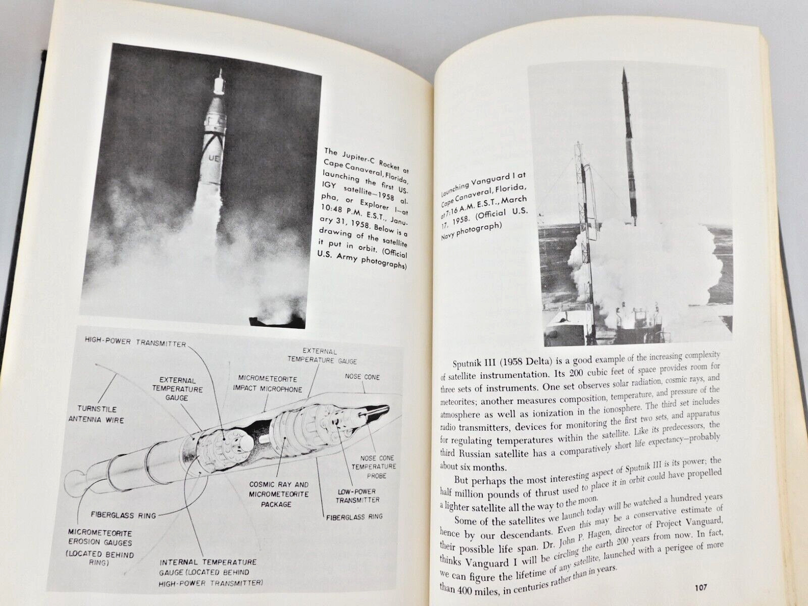 1958 Satellite Observing by N E Howard Handbook Illustrated HC 136 Pages