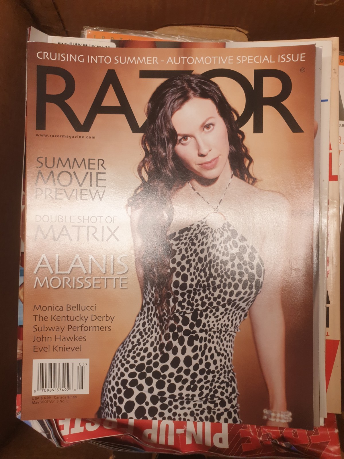 Lot of 8 – Vintage Early 2000’s Razor Style & Substance Men’s Magazine 2002-2005
