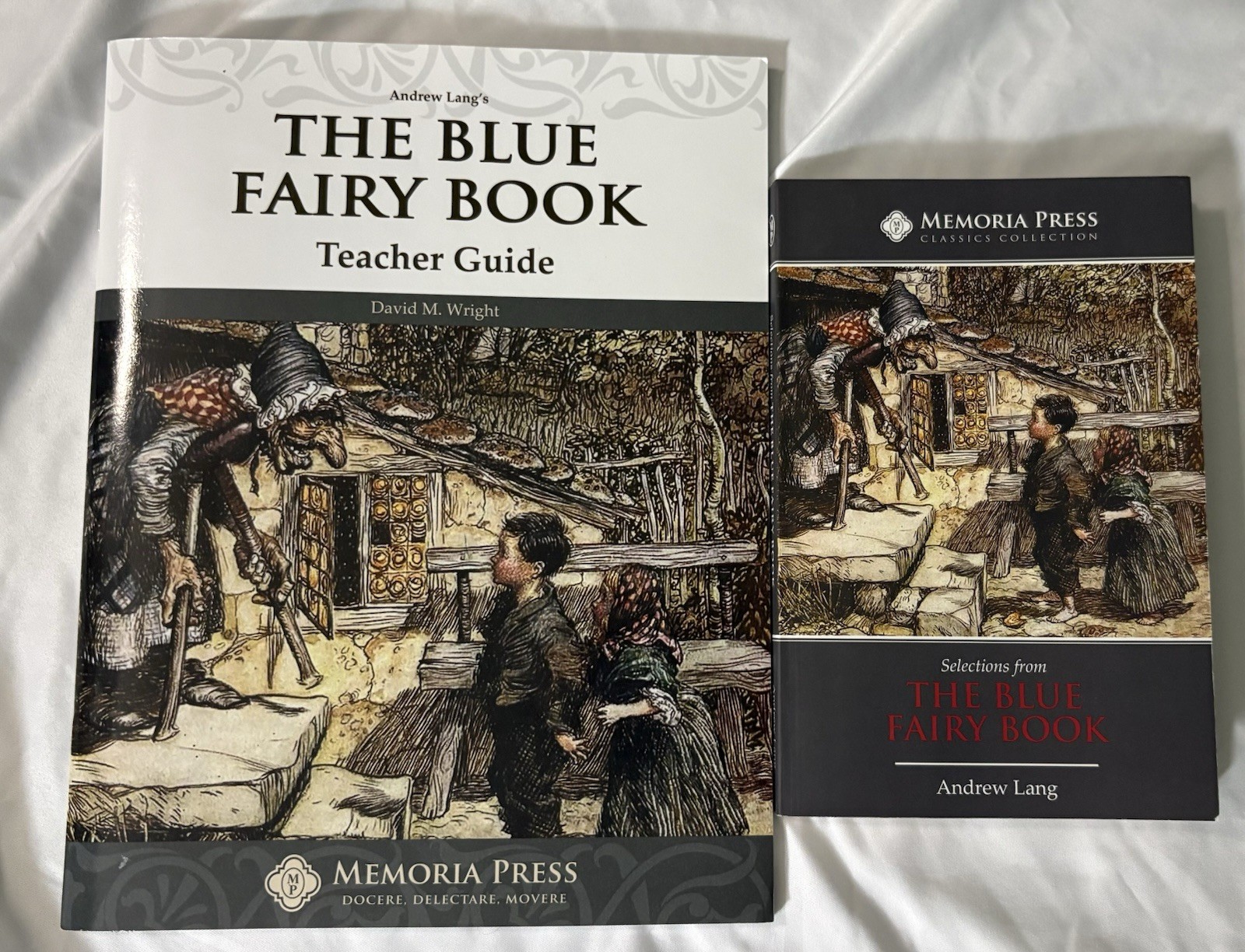 Memoria Press 4th Grade Lit Set: Homer Price/Blue Fairy Book/Winnie-The-Pooh