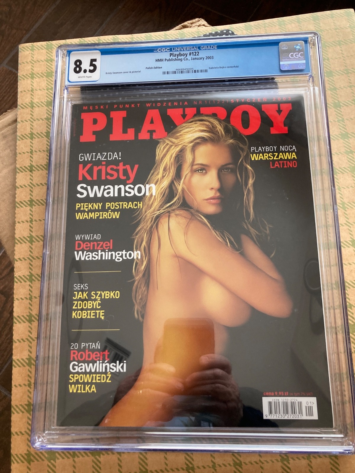 CGC Playboy POLISH JANUARY 2003 Kristy Swanson PLAYBOY POLISH CGC 8.5