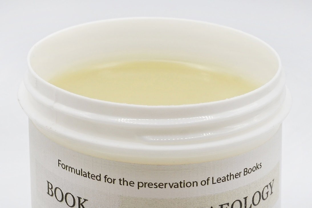 Book-Butter Leather Conservation Cream, Premium Hydrating Conditioner 8 oz