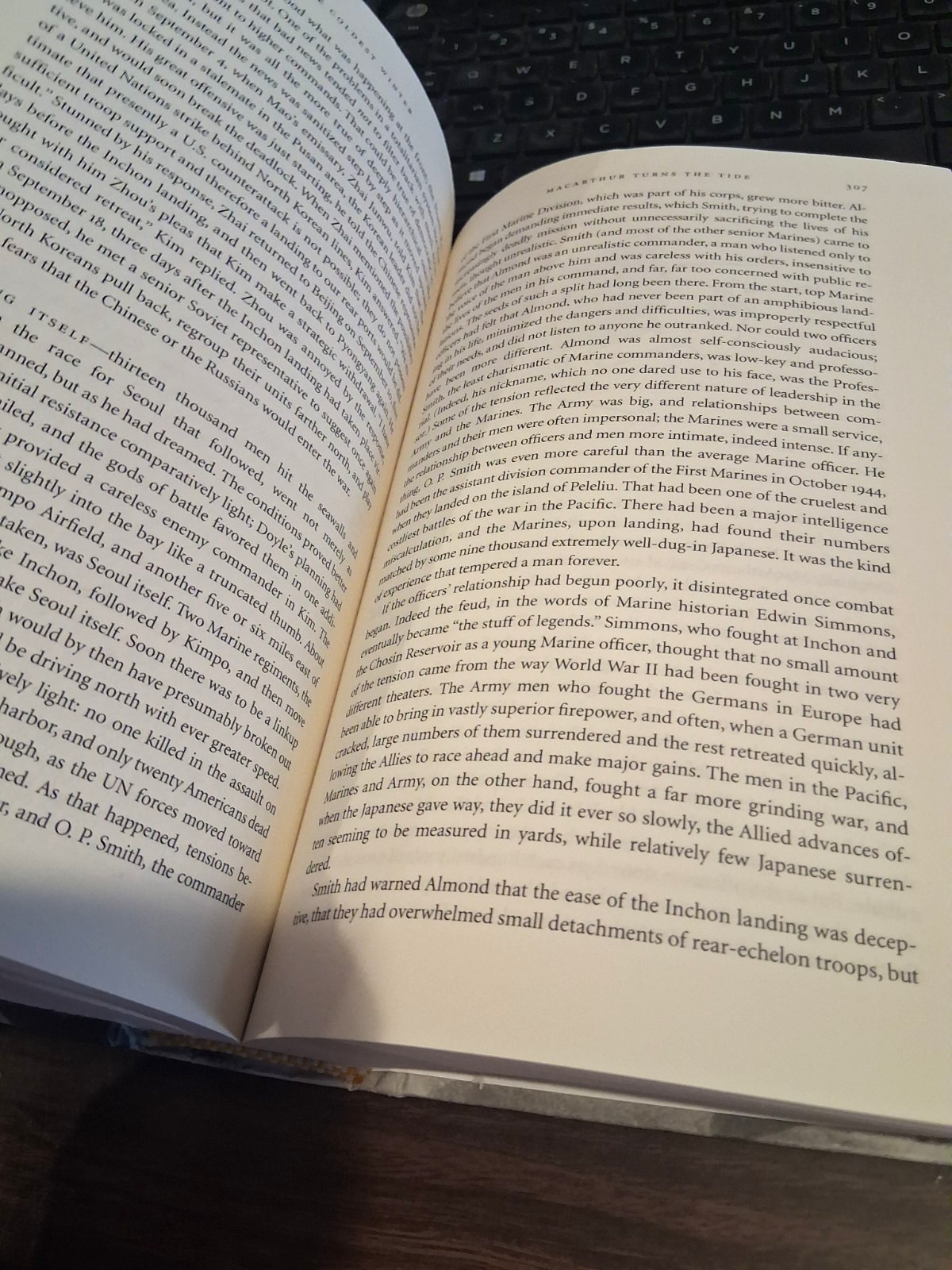 THE COLDEST WINTER: AMERICA AND THE KOREAN WAR BY DAVID HALBERSTAM, 719 PAGES
